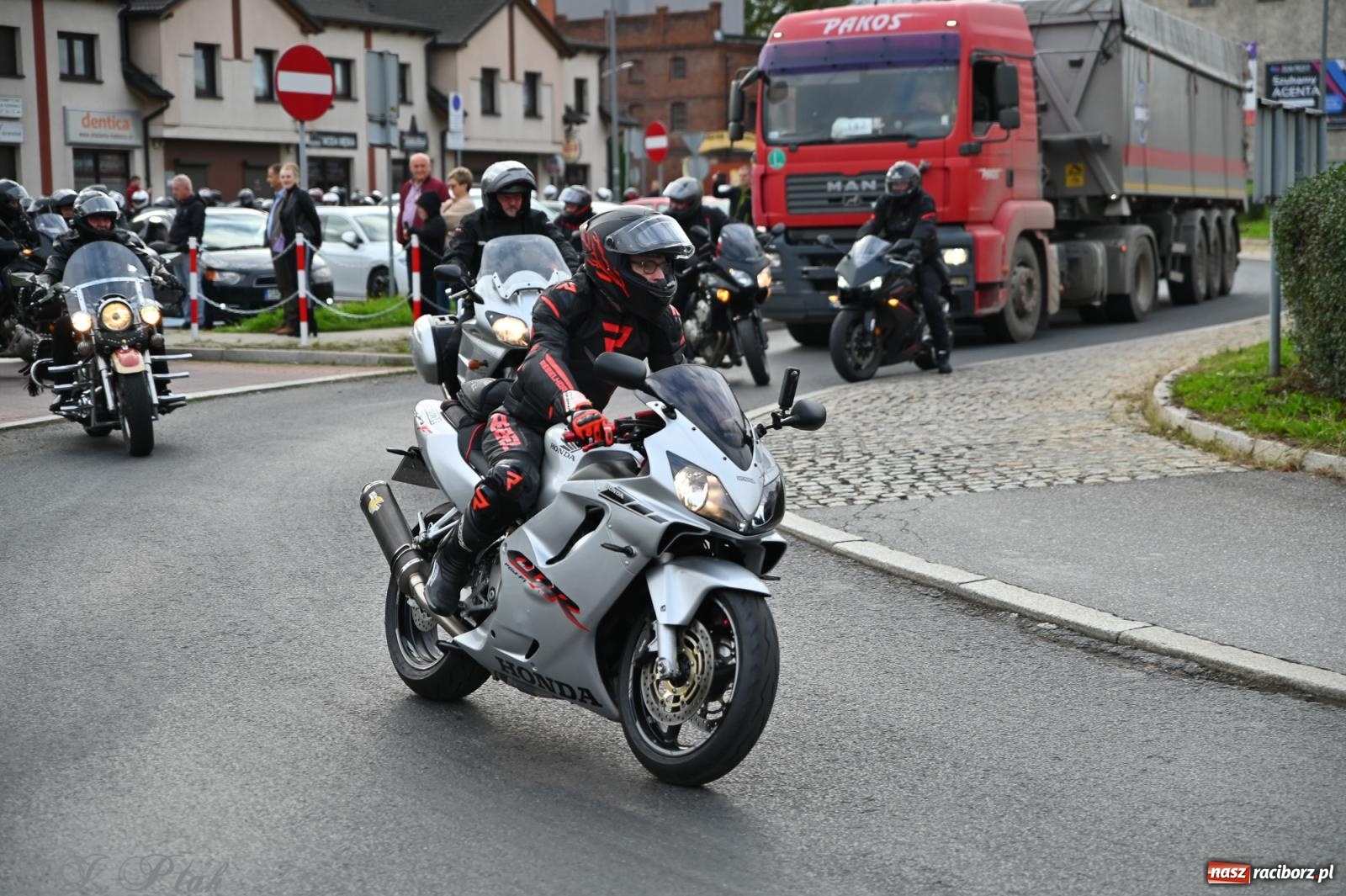 Zdjęcie w galerii na portalu naszraciborz.pl: Motocykliści zakończyli sezon 2025 w Raciborzu [FOTO i WIDEO] wiadomości z regionu
