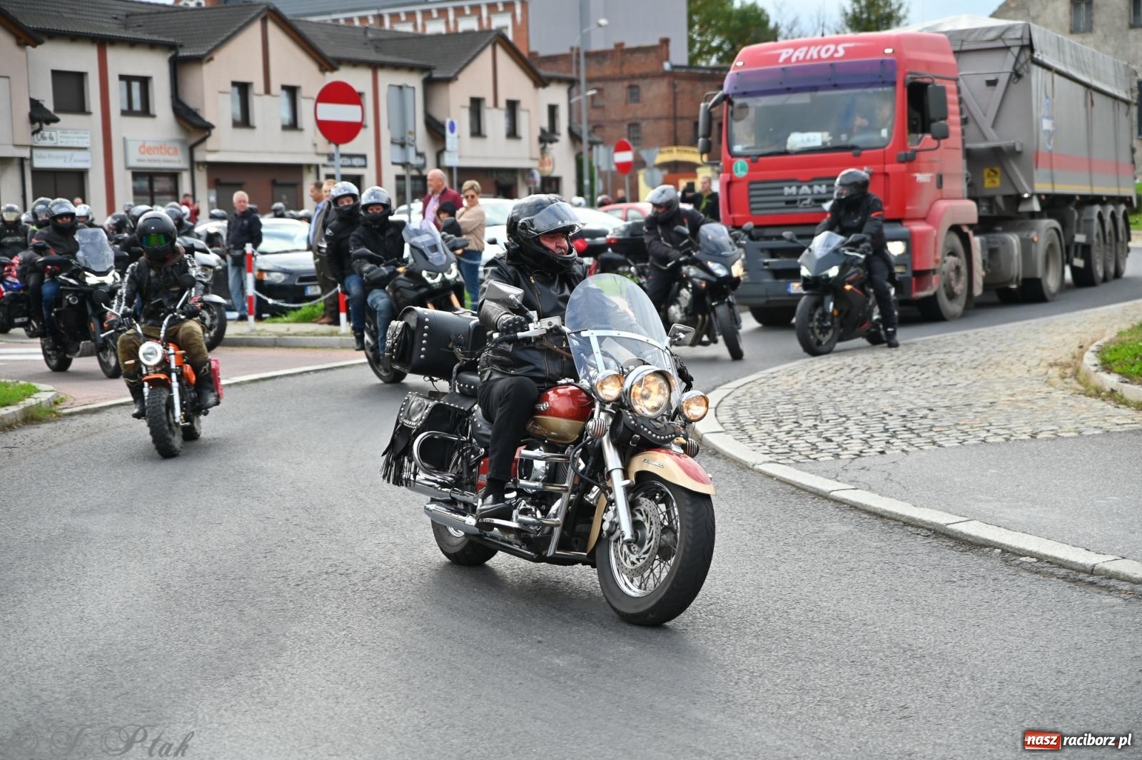 Zdjęcie w galerii na portalu naszraciborz.pl: Motocykliści zakończyli sezon 2025 w Raciborzu [FOTO i WIDEO] wiadomości z regionu