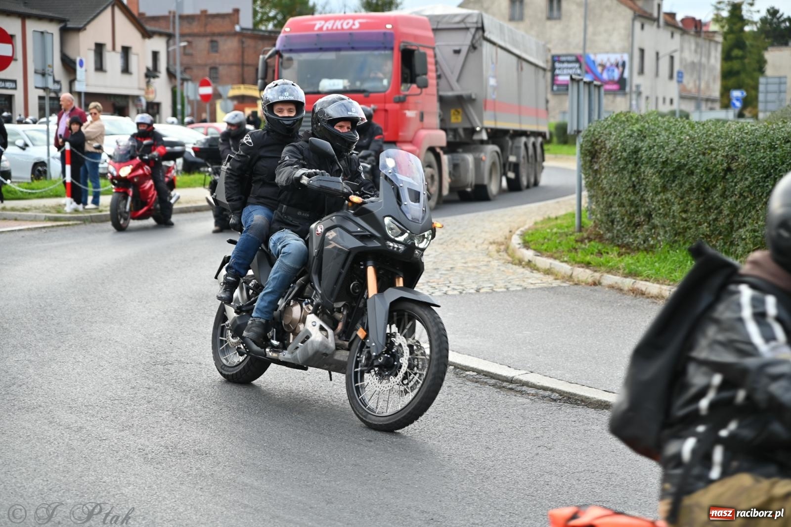 Zdjęcie w galerii na portalu naszraciborz.pl: Motocykliści zakończyli sezon 2025 w Raciborzu [FOTO i WIDEO] wiadomości z regionu
