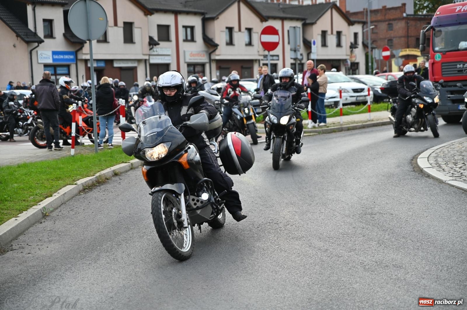 Zdjęcie w galerii na portalu naszraciborz.pl: Motocykliści zakończyli sezon 2025 w Raciborzu [FOTO i WIDEO] wiadomości z regionu