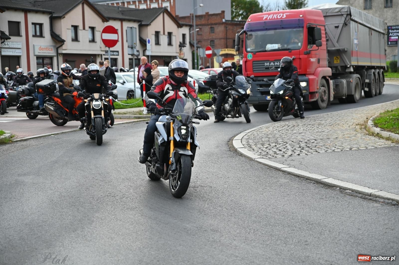Zdjęcie w galerii na portalu naszraciborz.pl: Motocykliści zakończyli sezon 2025 w Raciborzu [FOTO i WIDEO] wiadomości z regionu
