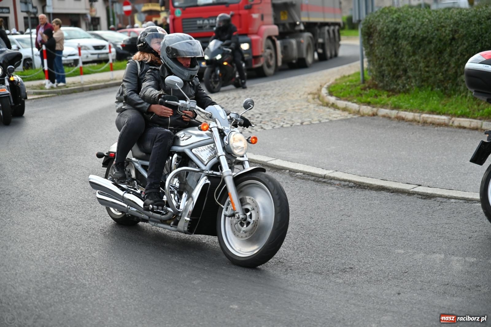 Zdjęcie w galerii na portalu naszraciborz.pl: Motocykliści zakończyli sezon 2025 w Raciborzu [FOTO i WIDEO] wiadomości z regionu