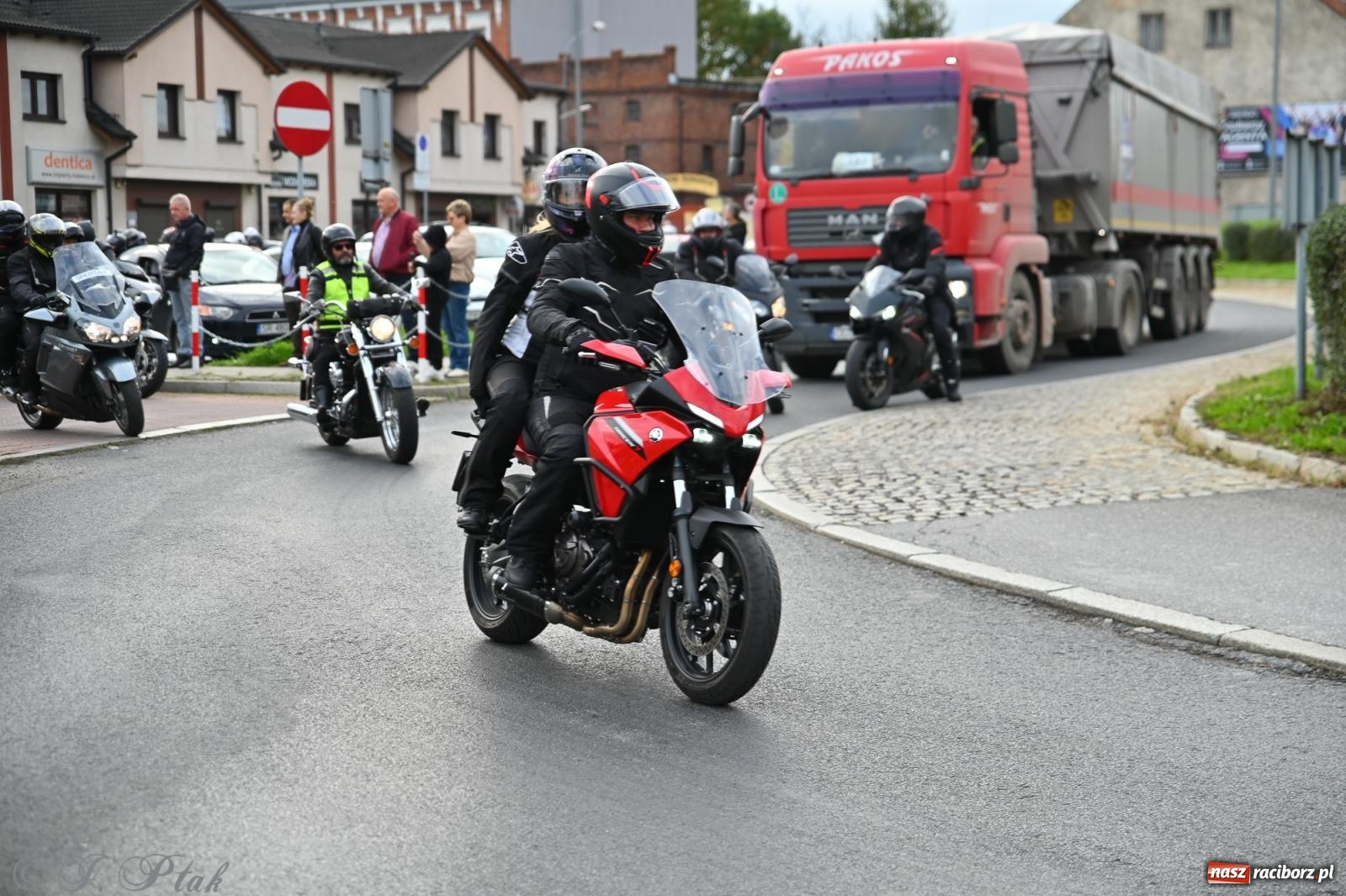 Zdjęcie w galerii na portalu naszraciborz.pl: Motocykliści zakończyli sezon 2025 w Raciborzu [FOTO i WIDEO] wiadomości z regionu
