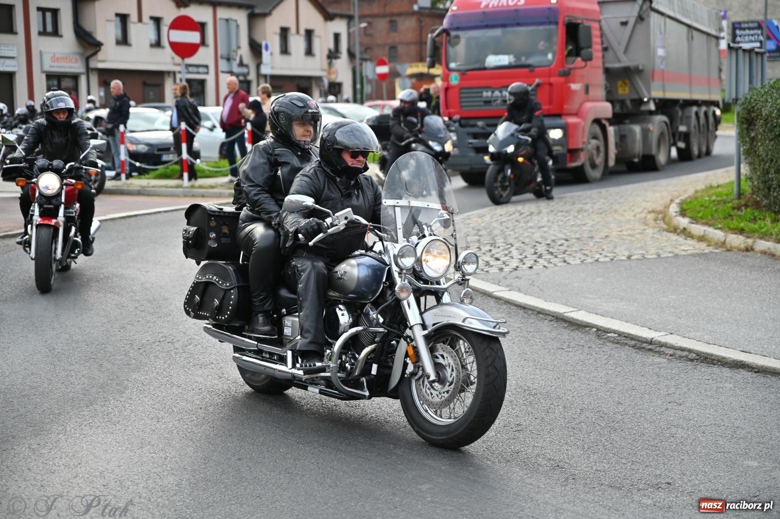 Zdjęcie w galerii na portalu naszraciborz.pl: Motocykliści zakończyli sezon 2025 w Raciborzu [FOTO i WIDEO] wiadomości z regionu