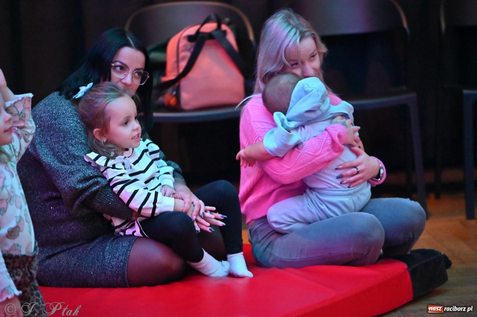Zdjęcie w galerii na portalu naszraciborz.pl: Maluchy w Krainie Dźwięku wróciły do Raciborskiego Centrum Kultury wiadomości z regionu