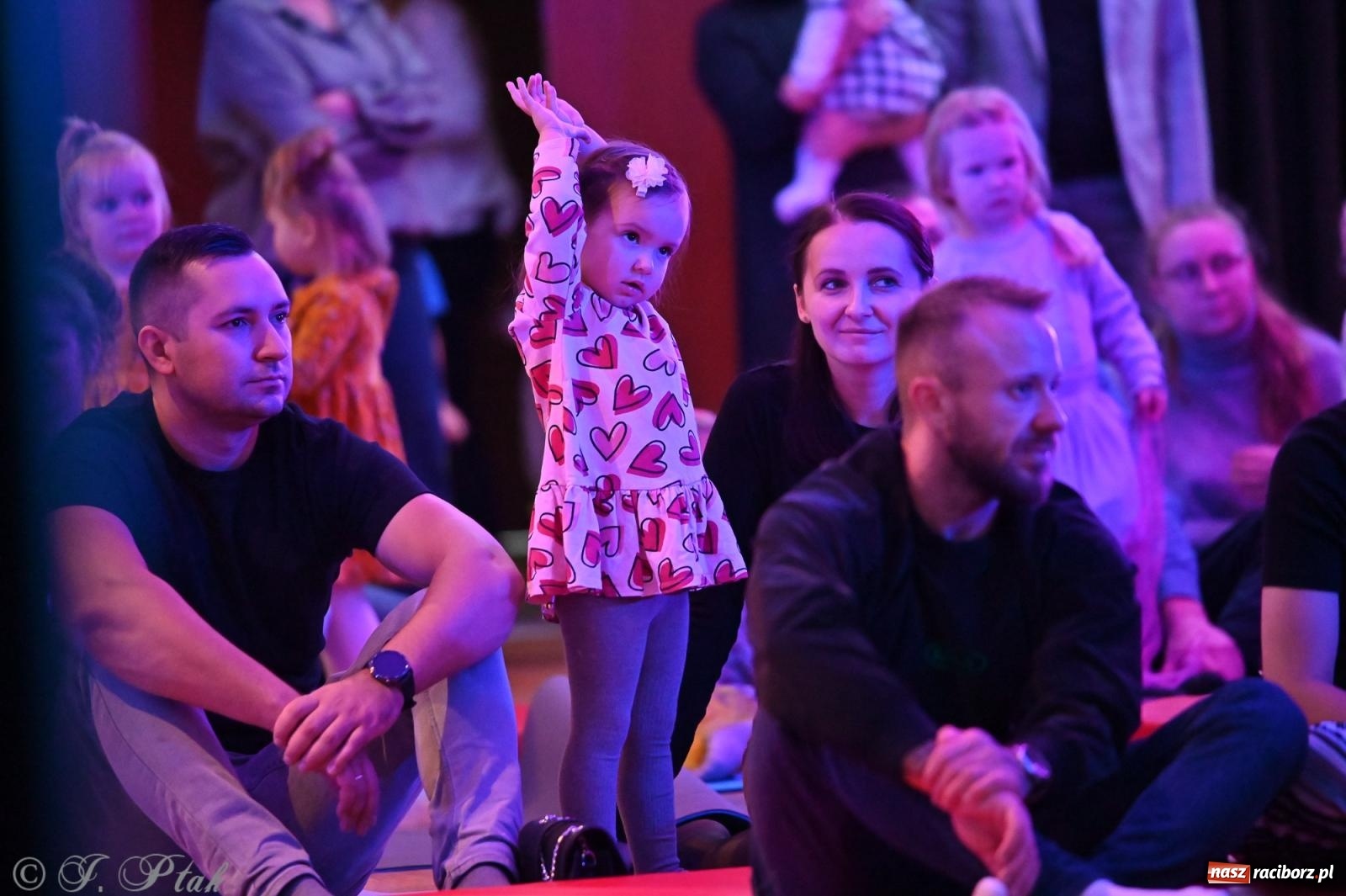 Zdjęcie w galerii na portalu naszraciborz.pl: Maluchy w Krainie Dźwięku wróciły do Raciborskiego Centrum Kultury wiadomości z regionu