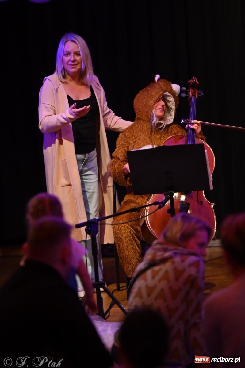 Zdjęcie w galerii na portalu naszraciborz.pl: Maluchy w Krainie Dźwięku wróciły do Raciborskiego Centrum Kultury wiadomości z regionu