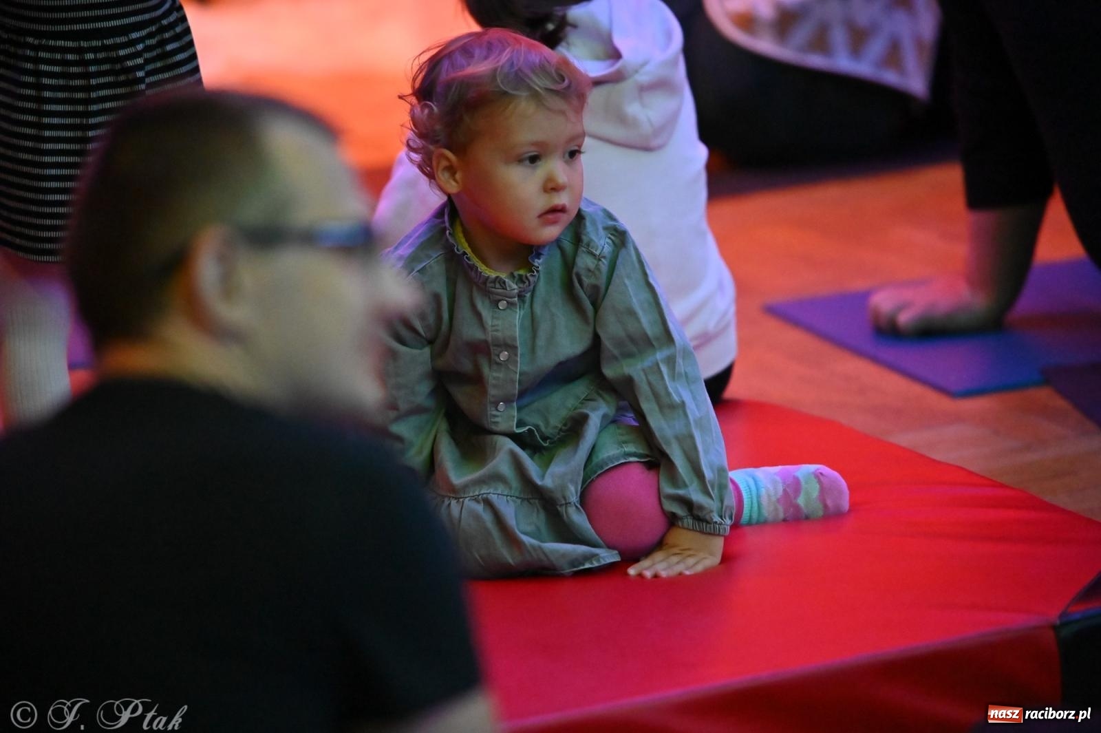 Zdjęcie w galerii na portalu naszraciborz.pl: Maluchy w Krainie Dźwięku wróciły do Raciborskiego Centrum Kultury wiadomości z regionu