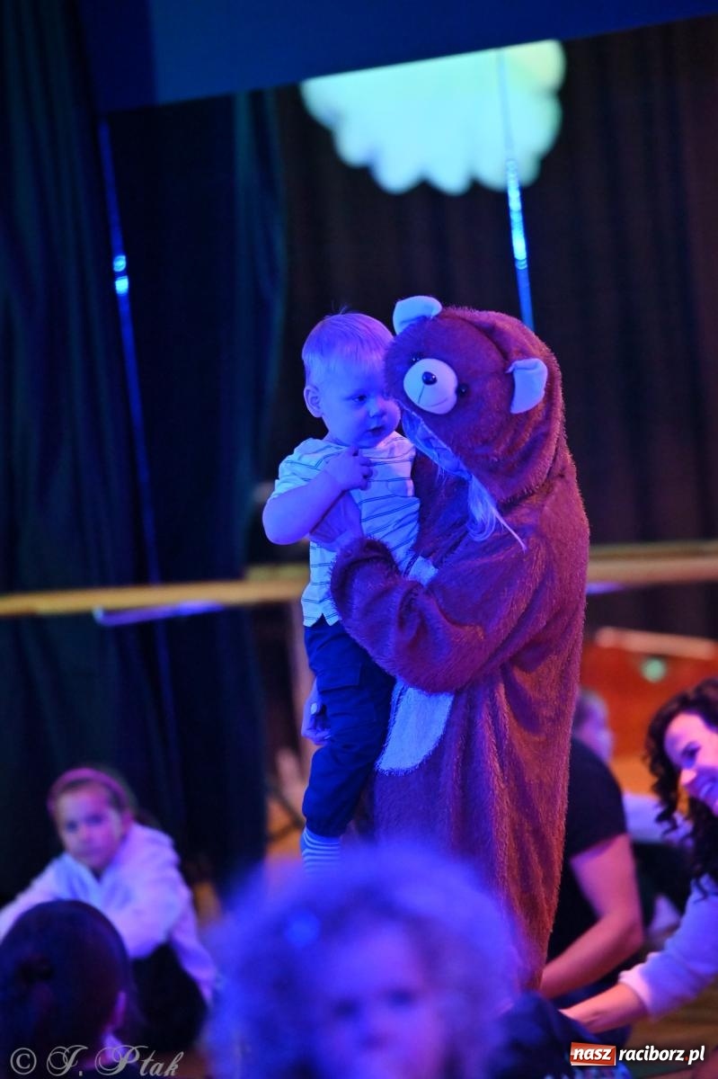 Zdjęcie w galerii na portalu naszraciborz.pl: Maluchy w Krainie Dźwięku wróciły do Raciborskiego Centrum Kultury wiadomości z regionu