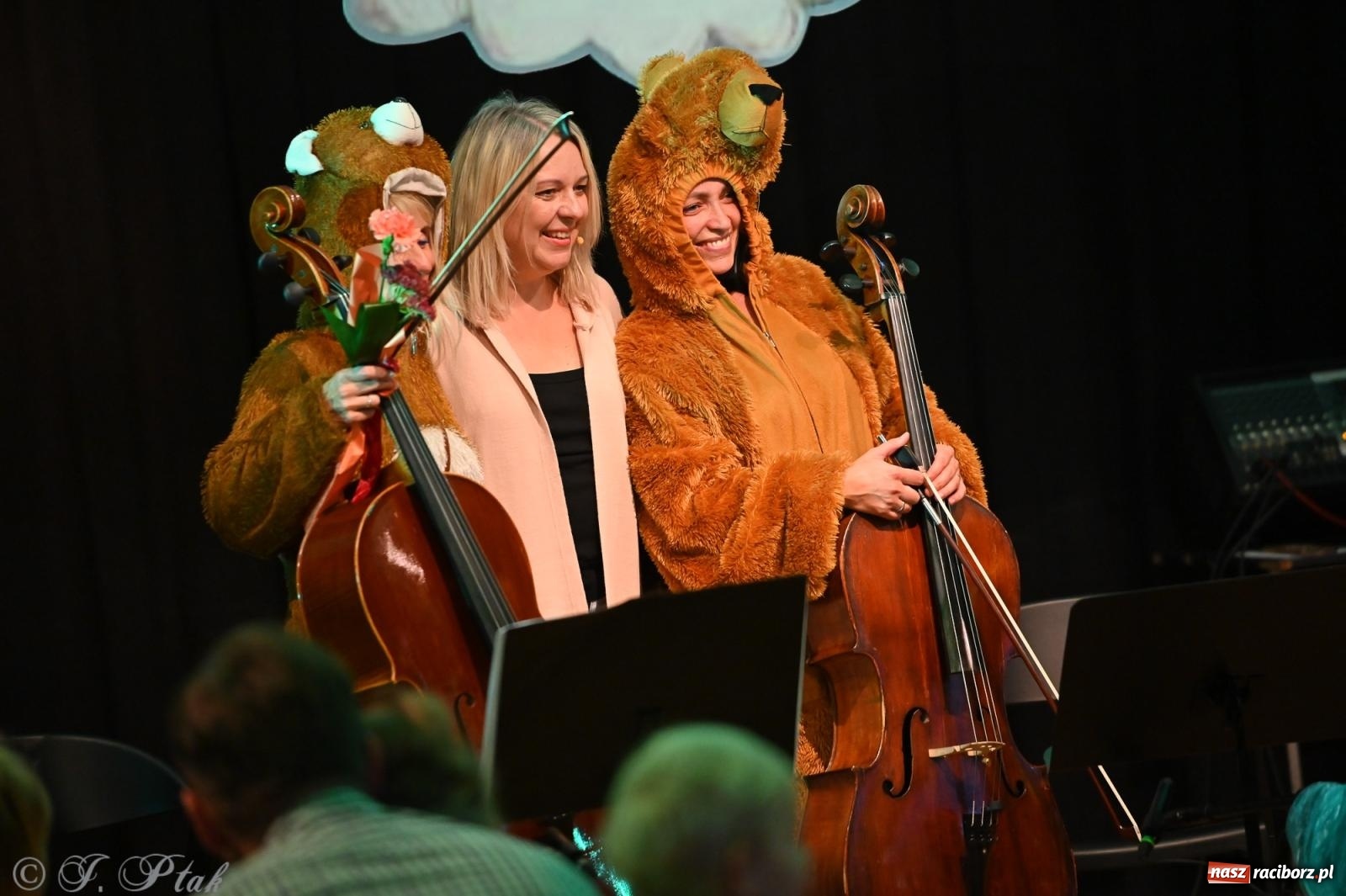 Zdjęcie w galerii na portalu naszraciborz.pl: Maluchy w Krainie Dźwięku wróciły do Raciborskiego Centrum Kultury wiadomości z regionu