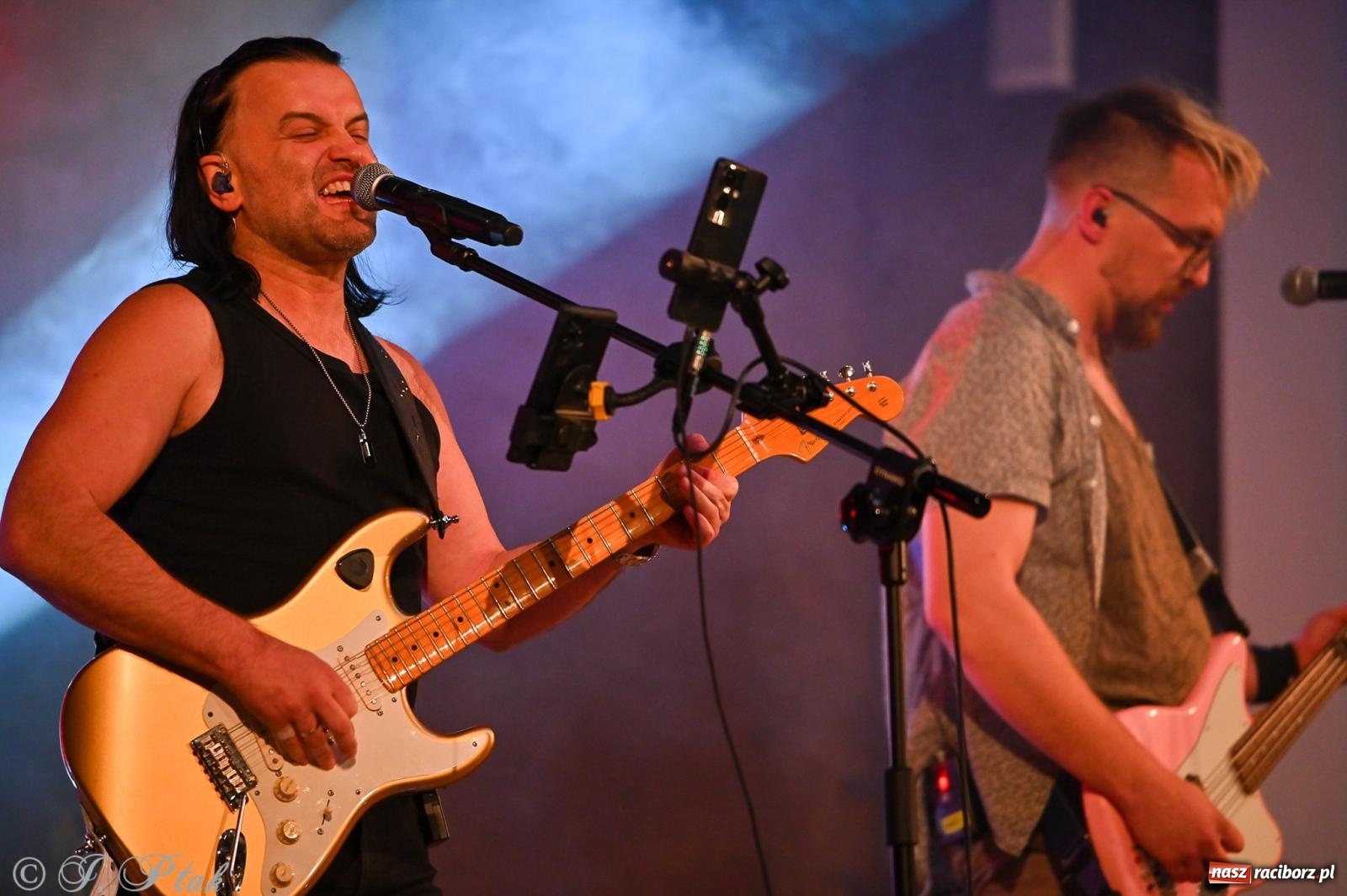 Zdjęcie w galerii na portalu naszraciborz.pl: Tomasz Madzia Guitar Experience porwał publiczność w RCK [FOTO i WIDEO] wiadomości z regionu