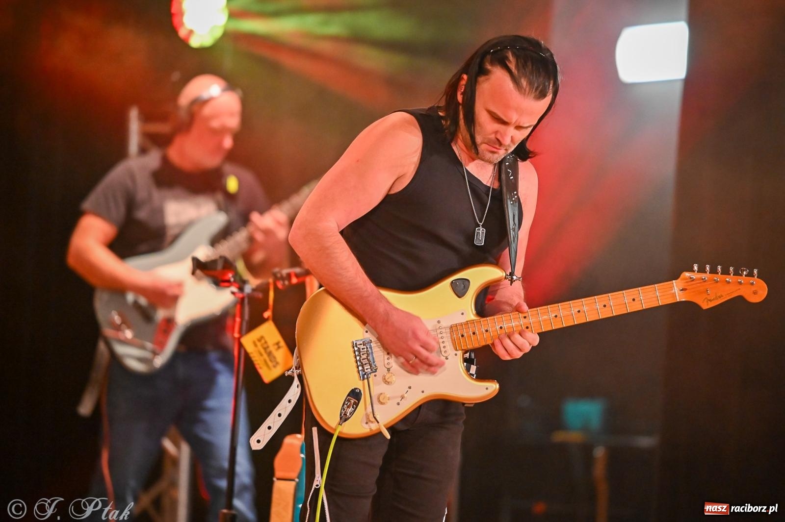 Zdjęcie w galerii na portalu naszraciborz.pl: Tomasz Madzia Guitar Experience porwał publiczność w RCK [FOTO i WIDEO] wiadomości z regionu