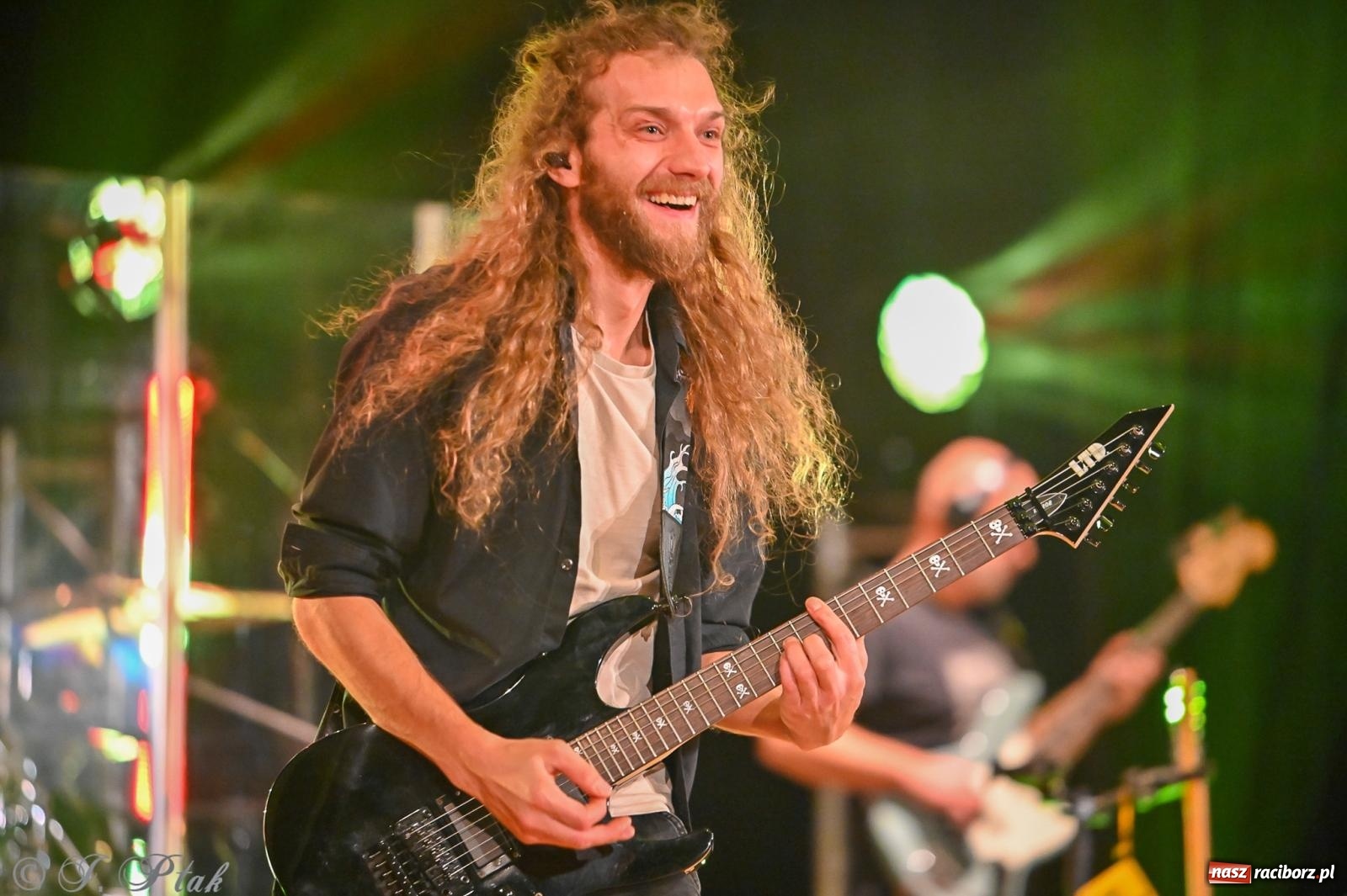 Zdjęcie w galerii na portalu naszraciborz.pl: Tomasz Madzia Guitar Experience porwał publiczność w RCK [FOTO i WIDEO] wiadomości z regionu