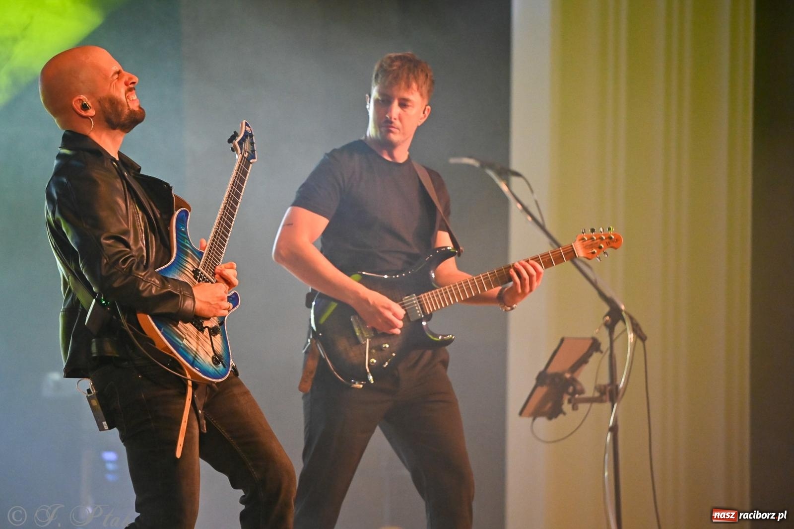 Zdjęcie w galerii na portalu naszraciborz.pl: Tomasz Madzia Guitar Experience porwał publiczność w RCK [FOTO i WIDEO] wiadomości z regionu