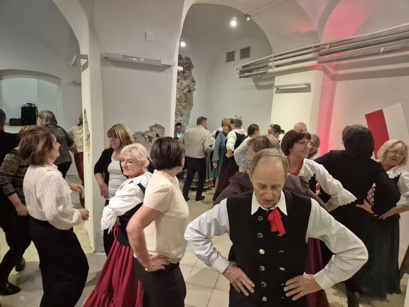 Zdjęcie w galerii na portalu naszraciborz.pl: Polsko-czesko-węgierska wymiana doświadczeń nauczycieli w Raciborzu wiadomości z regionu