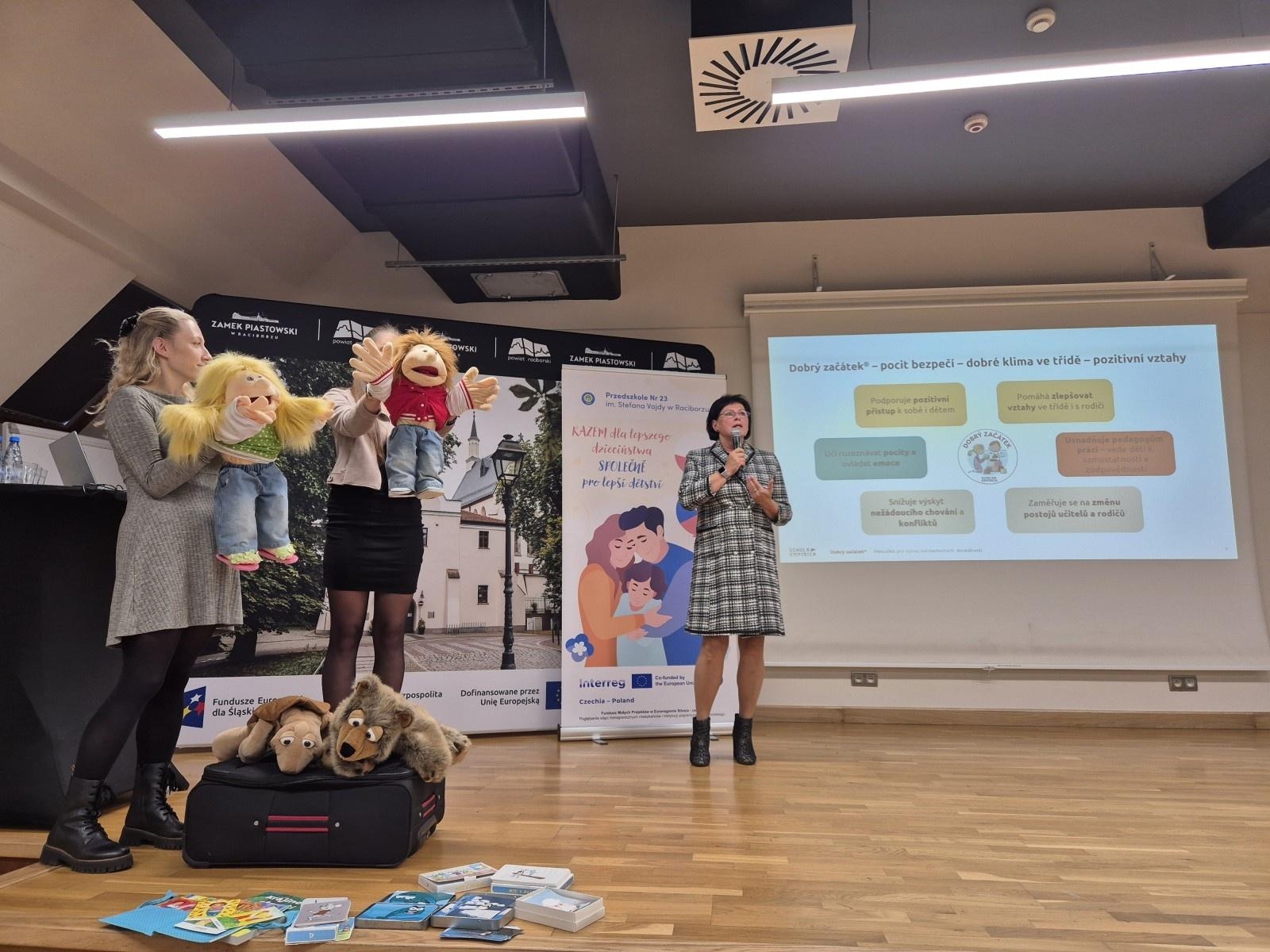 Zdjęcie w galerii na portalu naszraciborz.pl: Polsko-czesko-węgierska wymiana doświadczeń nauczycieli w Raciborzu wiadomości z regionu