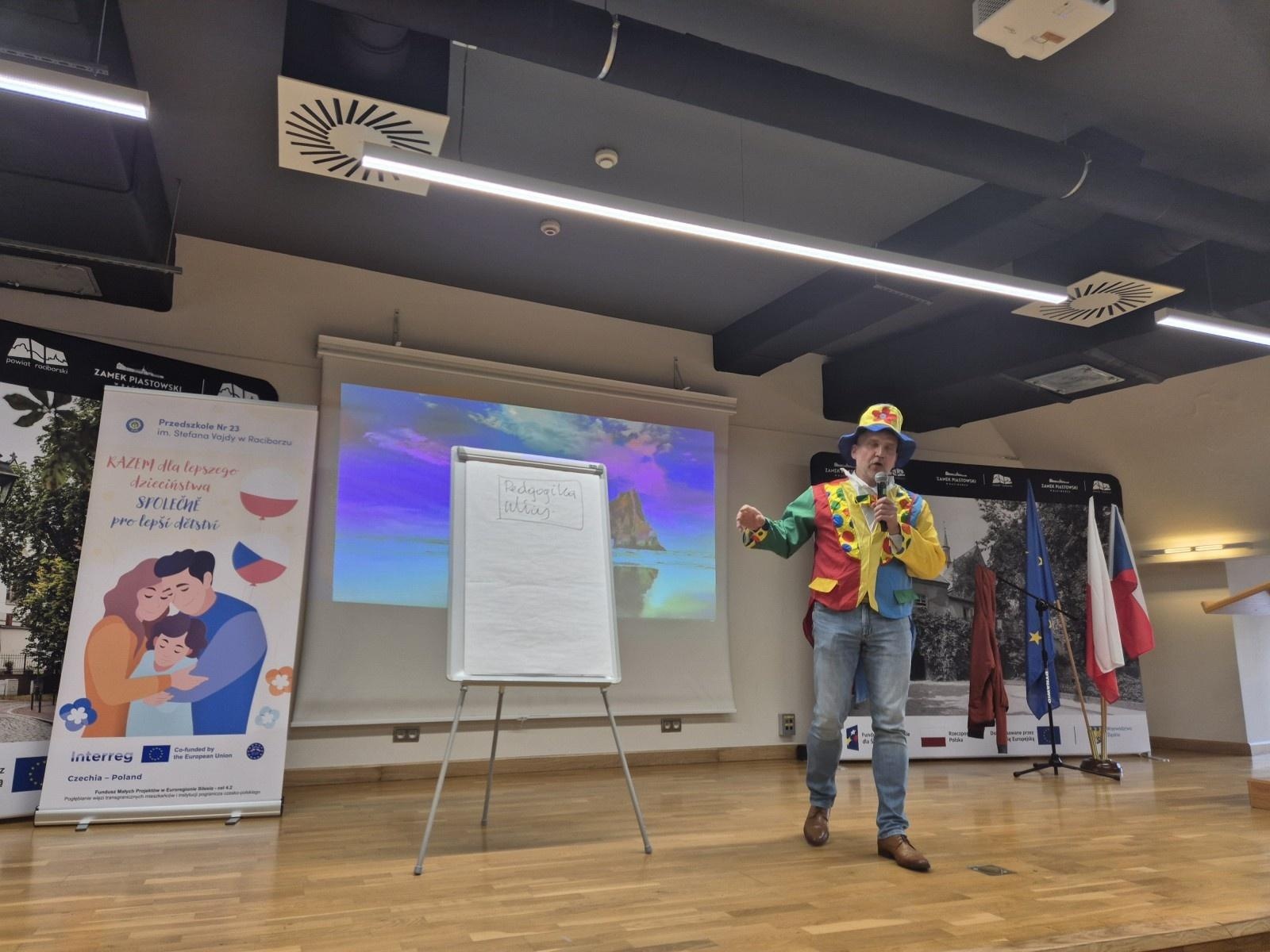 Zdjęcie w galerii na portalu naszraciborz.pl: Polsko-czesko-węgierska wymiana doświadczeń nauczycieli w Raciborzu wiadomości z regionu