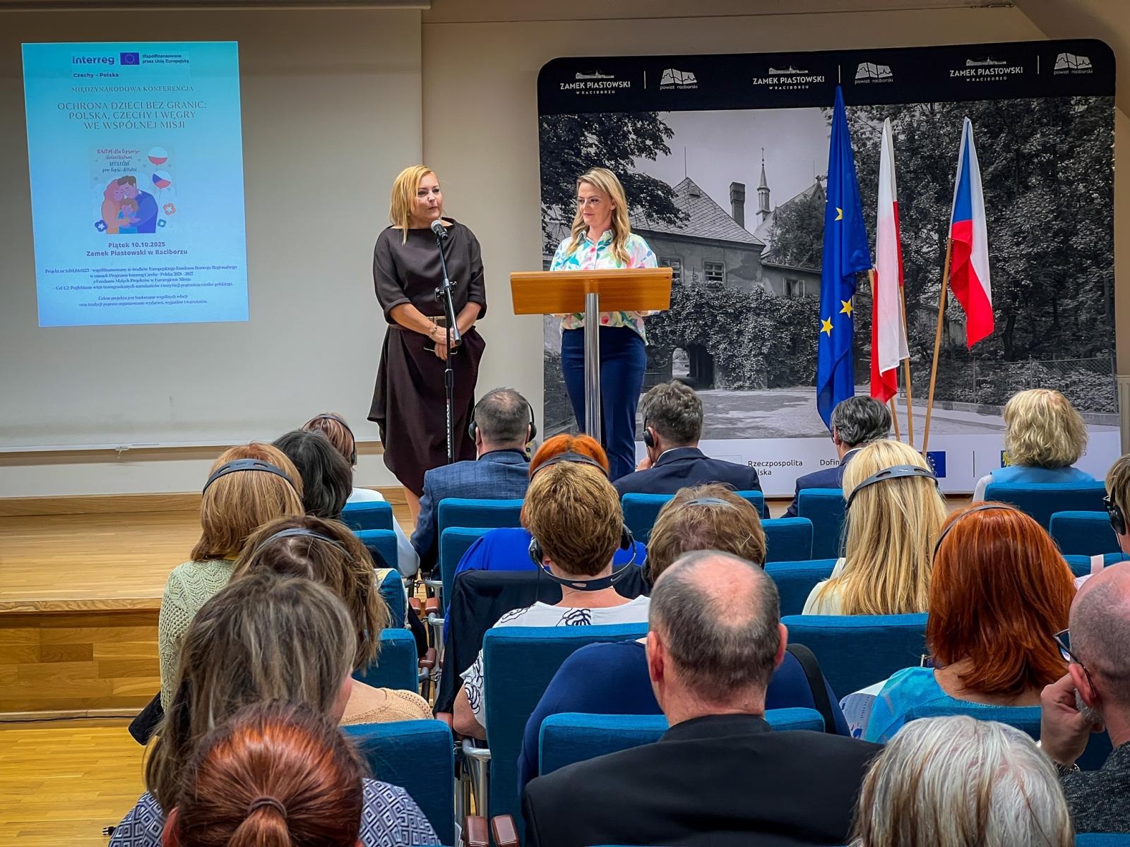 Zdjęcie w galerii na portalu naszraciborz.pl: Międzynarodowa konferencja pt. Ochrona dzieci bez granic – Polska, Czechy i Węgry we wspólnej misji wiadomości z regionu