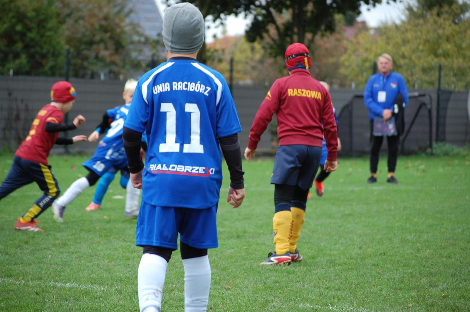 Zdjęcie w galerii na portalu naszraciborz.pl: Macron Cup. Piłkarska rywalizacja przy Srebrnej [FOTO] wiadomości z regionu