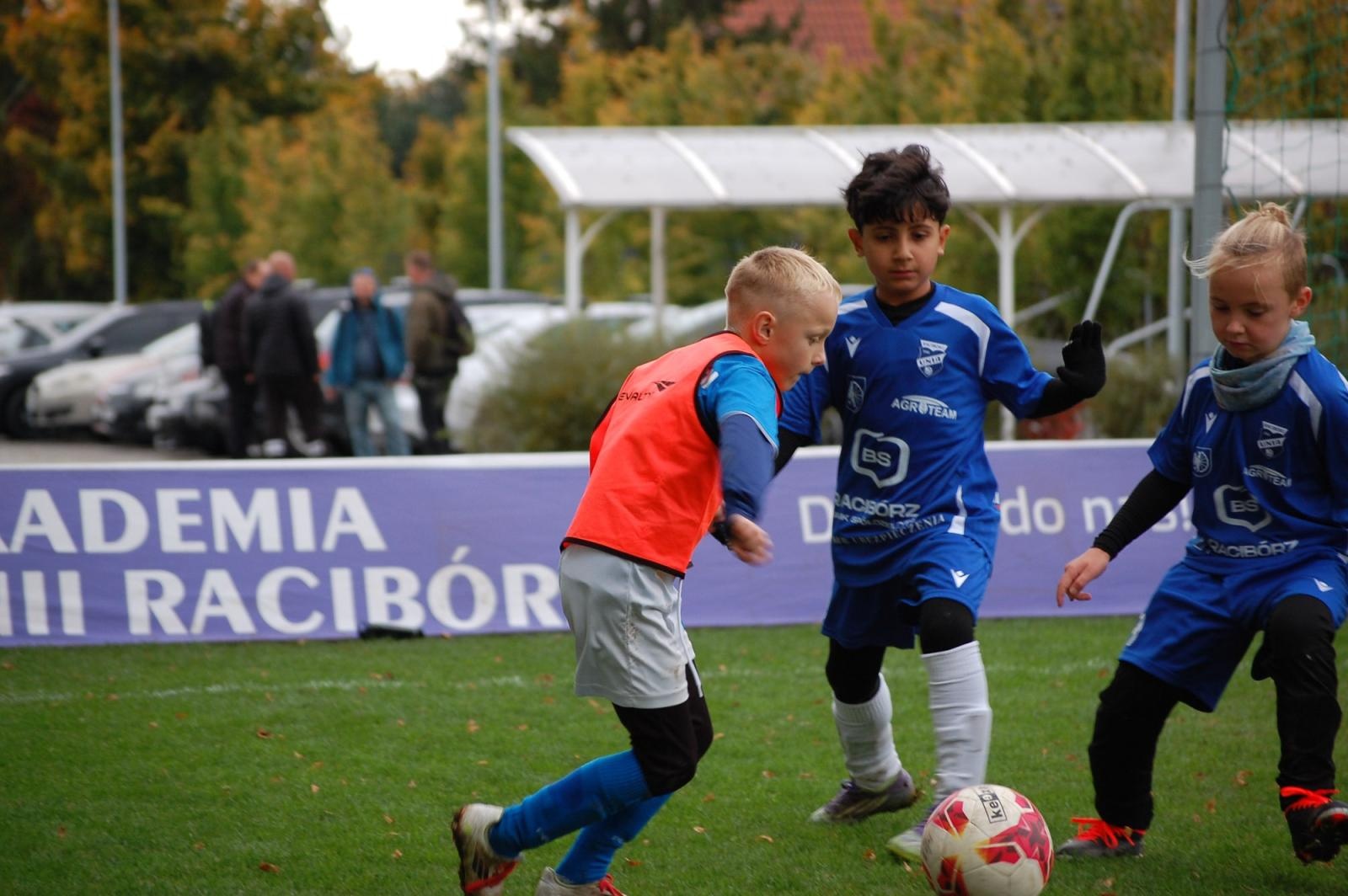 Zdjęcie w galerii na portalu naszraciborz.pl: Macron Cup. Piłkarska rywalizacja przy Srebrnej [FOTO] wiadomości z regionu