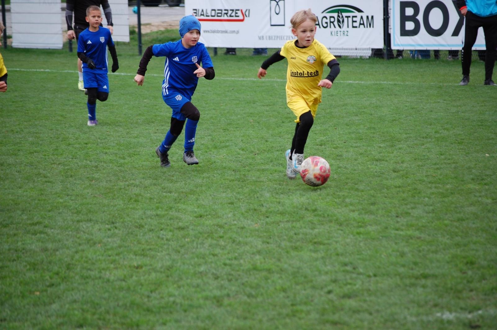 Zdjęcie w galerii na portalu naszraciborz.pl: Macron Cup. Piłkarska rywalizacja przy Srebrnej [FOTO] wiadomości z regionu