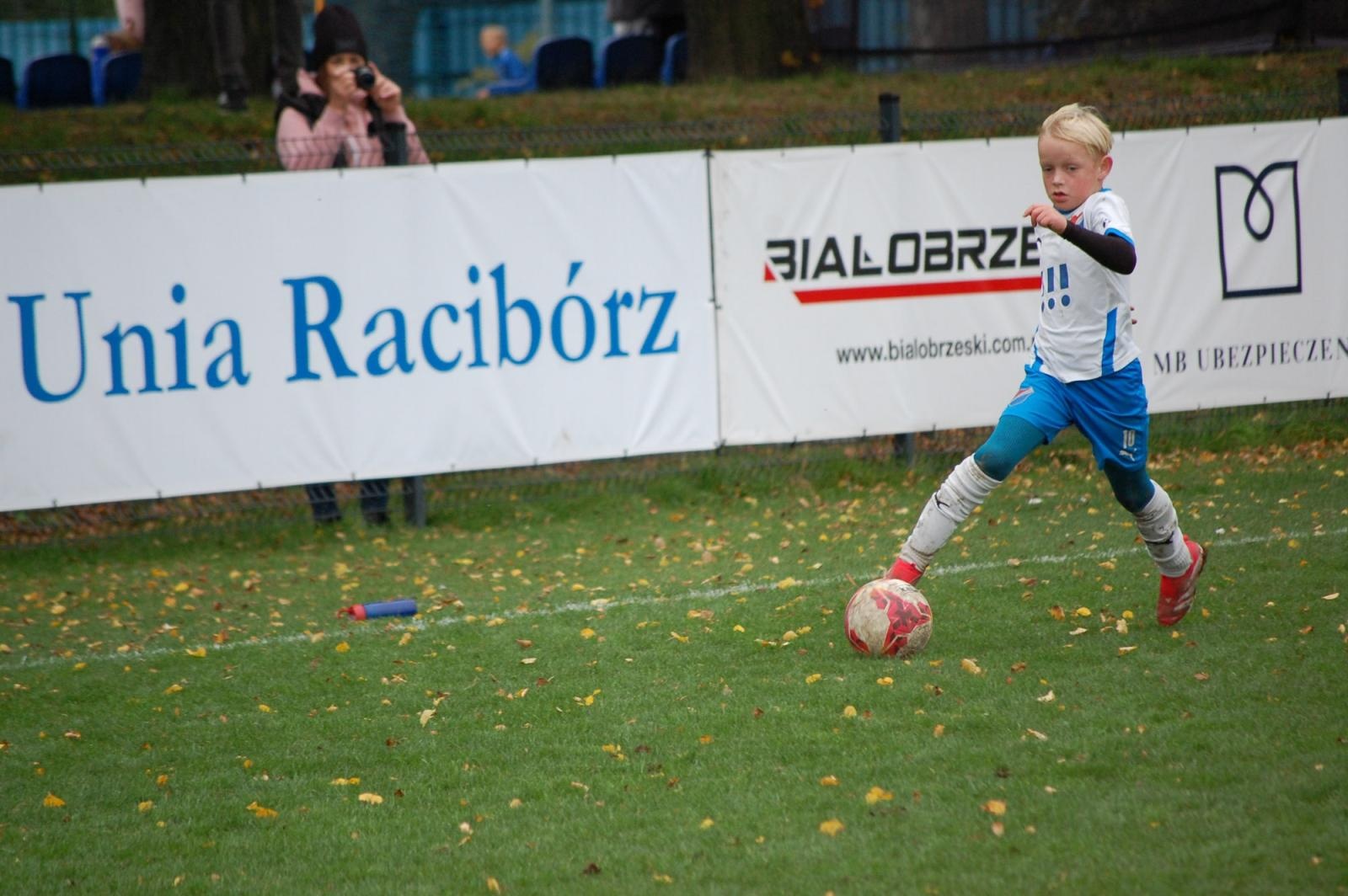 Zdjęcie w galerii na portalu naszraciborz.pl: Macron Cup. Piłkarska rywalizacja przy Srebrnej [FOTO] wiadomości z regionu