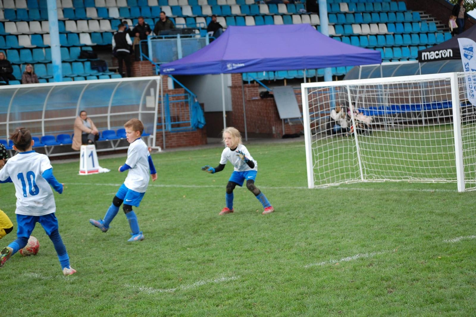 Zdjęcie w galerii na portalu naszraciborz.pl: Macron Cup. Piłkarska rywalizacja przy Srebrnej [FOTO] wiadomości z regionu