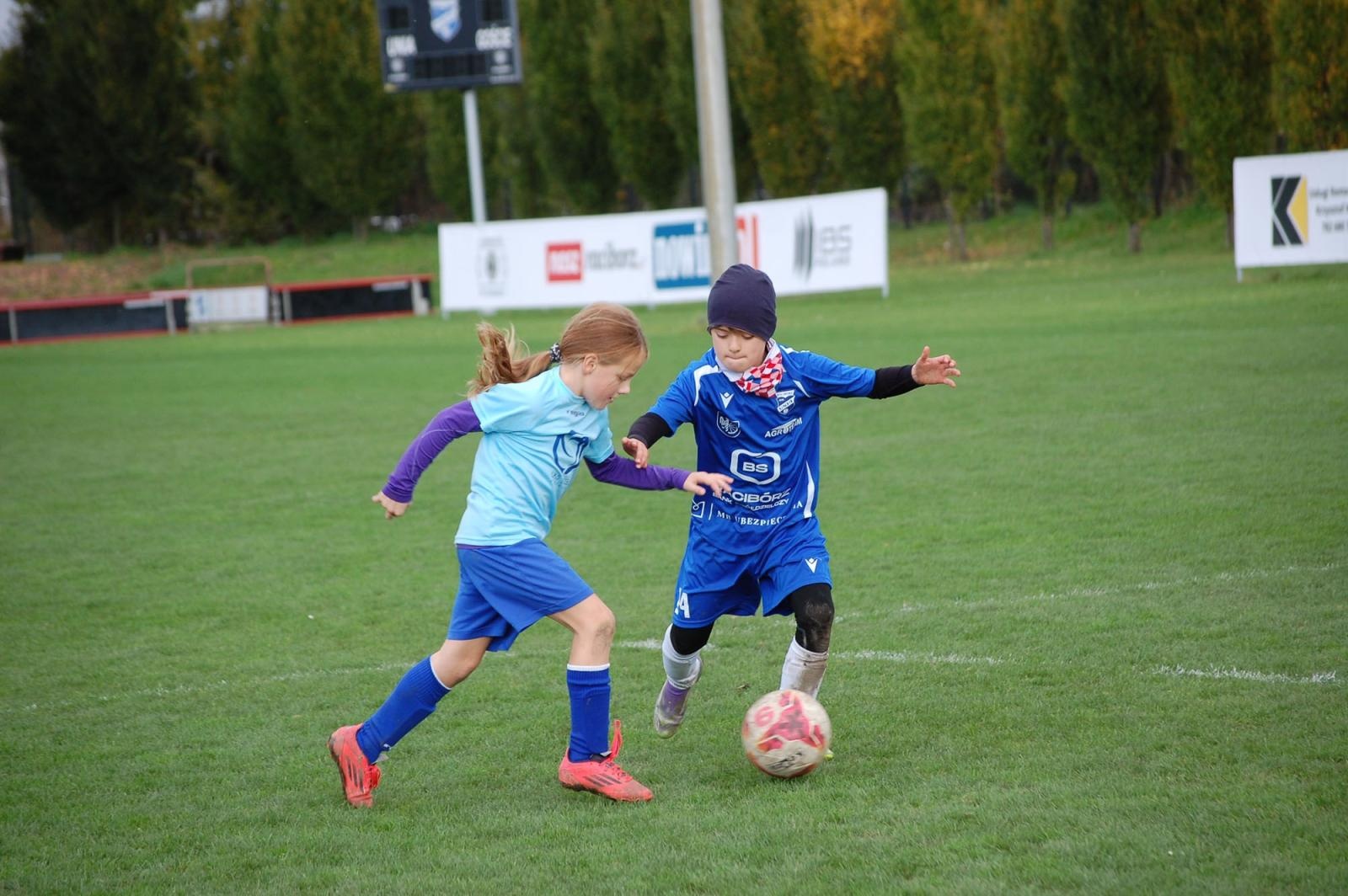 Zdjęcie w galerii na portalu naszraciborz.pl: Macron Cup. Piłkarska rywalizacja przy Srebrnej [FOTO] wiadomości z regionu