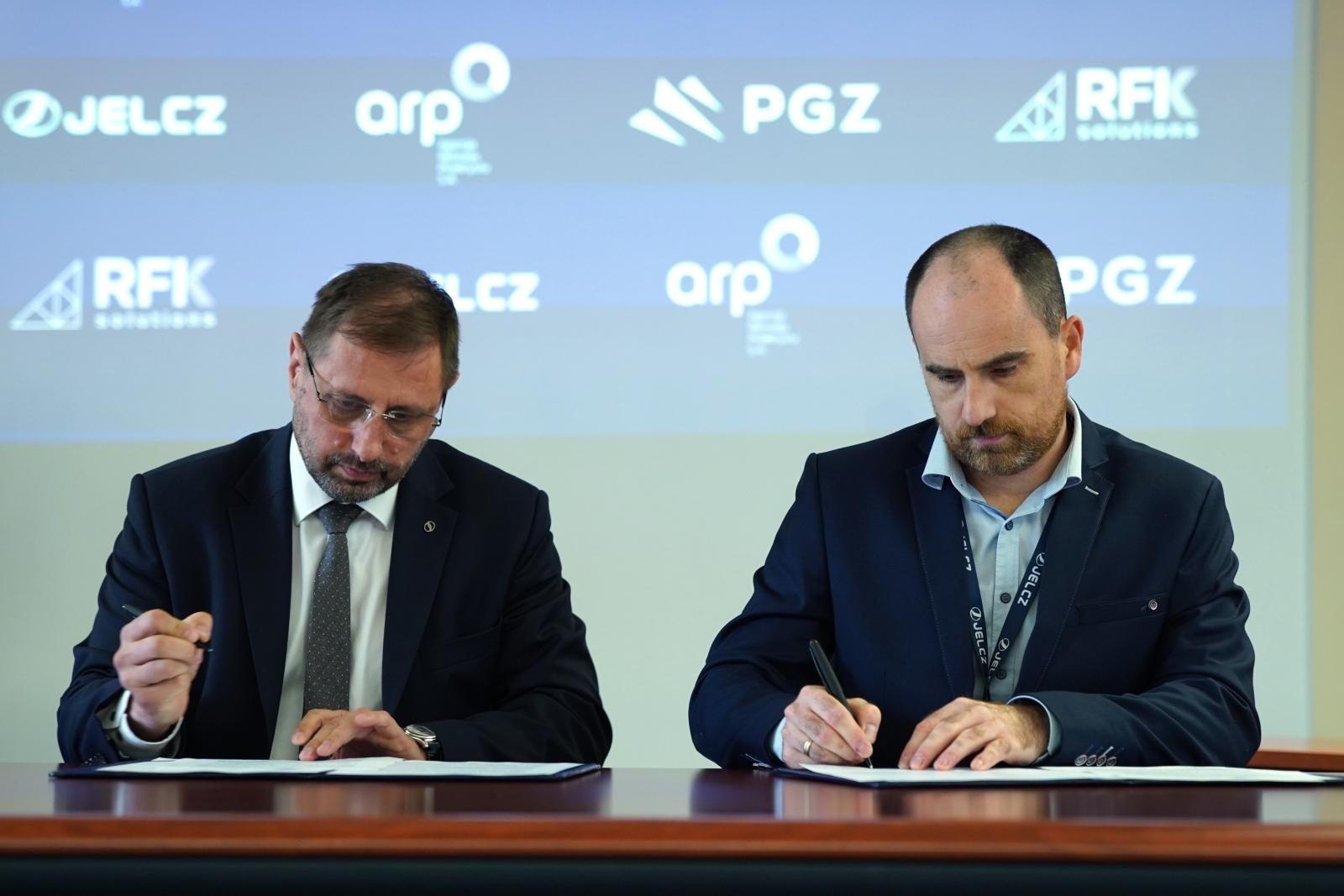 Zdjęcie w galerii na portalu naszraciborz.pl: Racibórz wraca na mapę strategicznego przemysłu wiadomości z regionu