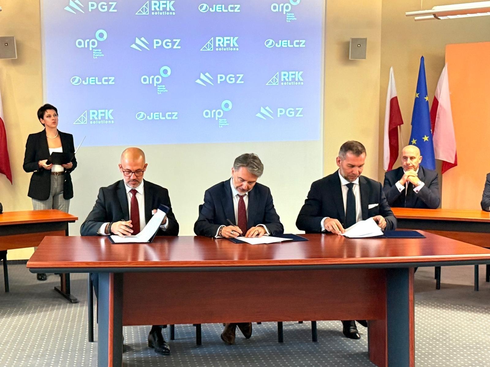 Zdjęcie w galerii na portalu naszraciborz.pl: Racibórz wraca na mapę strategicznego przemysłu wiadomości z regionu