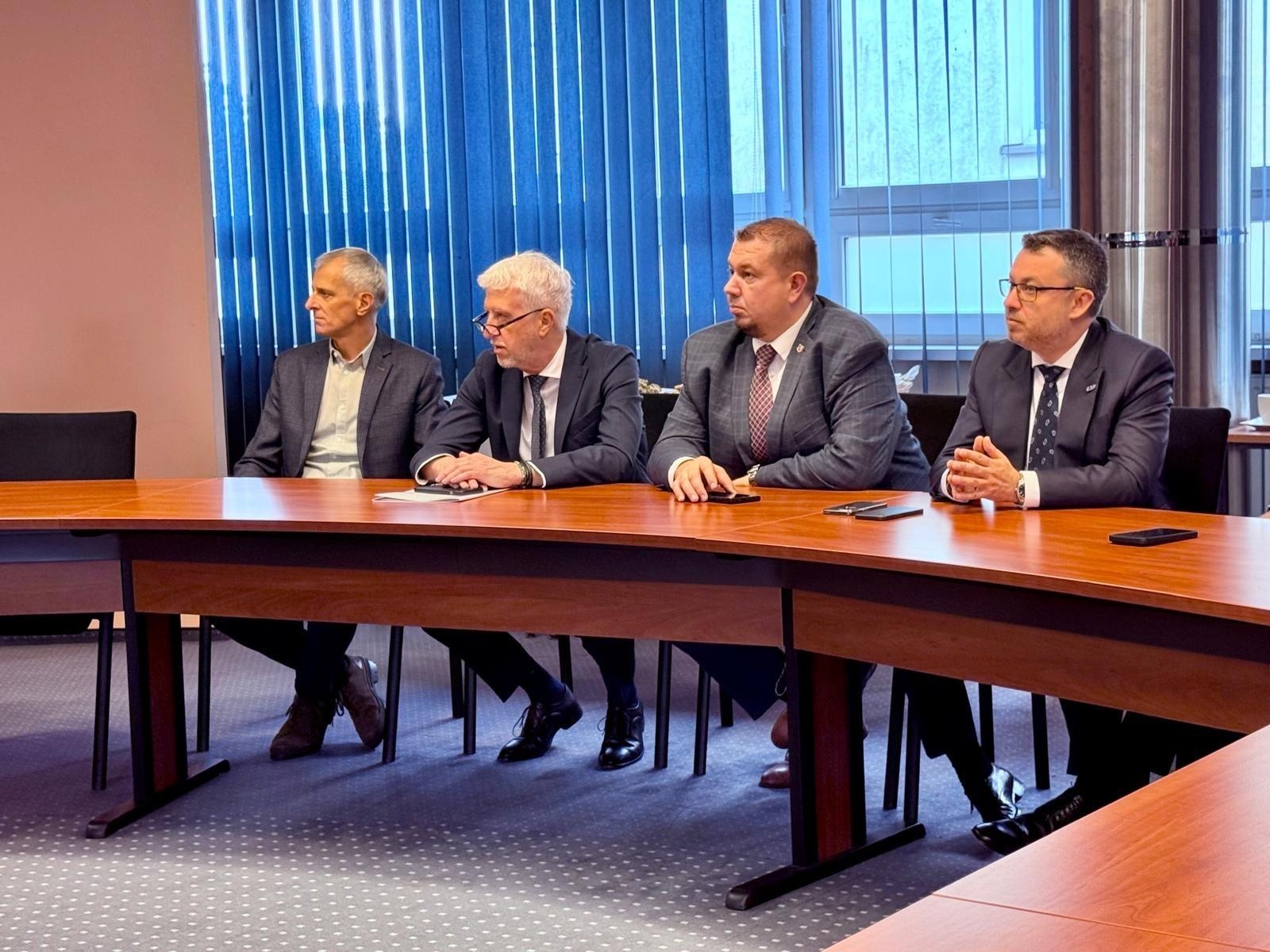 Zdjęcie w galerii na portalu naszraciborz.pl: Racibórz wraca na mapę strategicznego przemysłu wiadomości z regionu