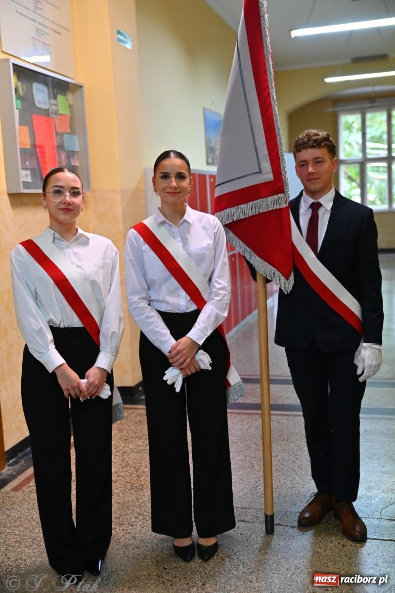 Zdjęcie w galerii na portalu naszraciborz.pl: Powiatowy Dzień Edukacji Narodowej w CKZiU nr 1 w Raciborzu [FOTO] wiadomości z regionu