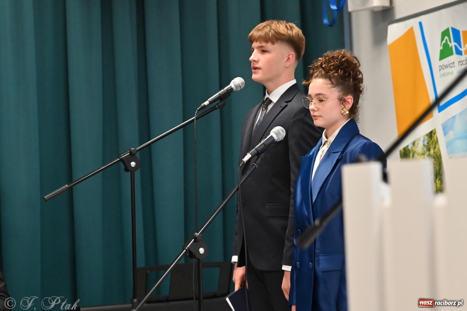 Zdjęcie w galerii na portalu naszraciborz.pl: Powiatowy Dzień Edukacji Narodowej w CKZiU nr 1 w Raciborzu [FOTO] wiadomości z regionu