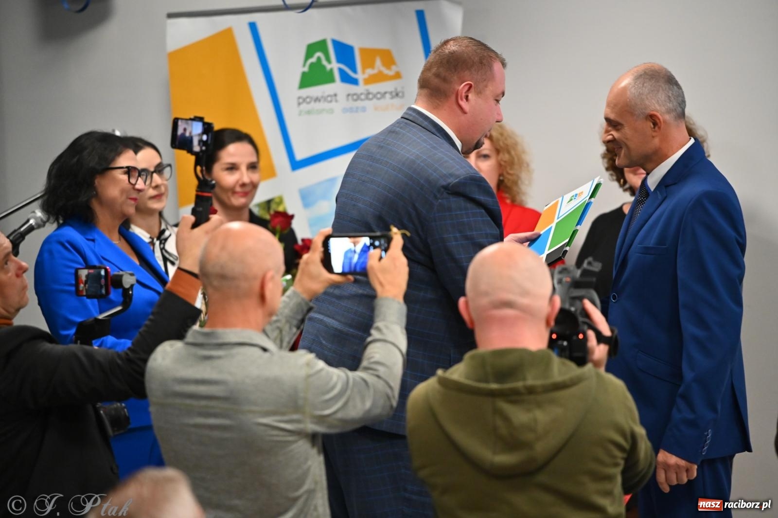 Zdjęcie w galerii na portalu naszraciborz.pl: Powiatowy Dzień Edukacji Narodowej w CKZiU nr 1 w Raciborzu [FOTO] wiadomości z regionu