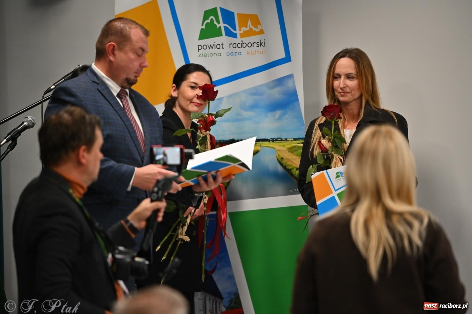 Zdjęcie w galerii na portalu naszraciborz.pl: Powiatowy Dzień Edukacji Narodowej w CKZiU nr 1 w Raciborzu [FOTO] wiadomości z regionu