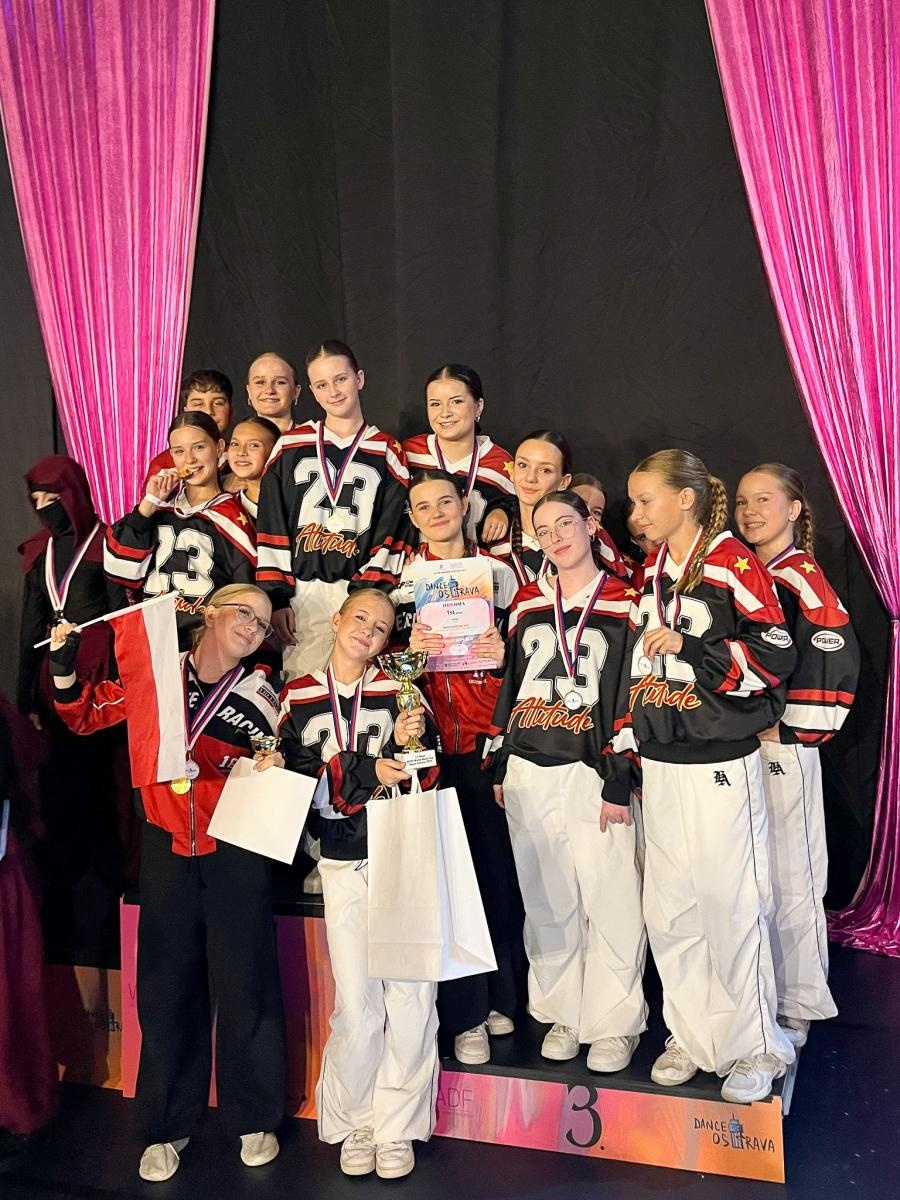 Zdjęcie w galerii na portalu naszraciborz.pl: Zespół Taneczny SKAZA Mistrzem Pucharu Świata i Mistrzem Europy WADF! wiadomości z regionu