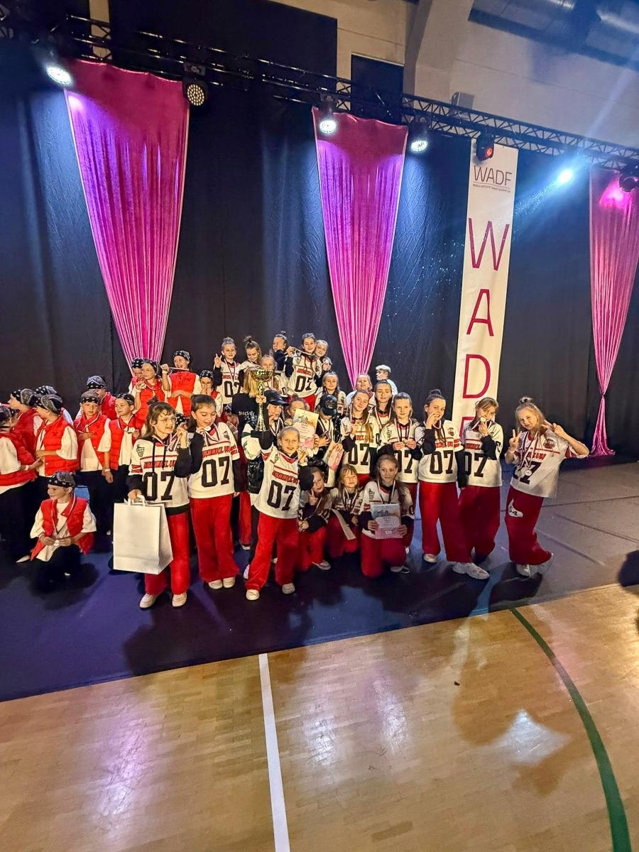 Zdjęcie w galerii na portalu naszraciborz.pl: Zespół Taneczny SKAZA Mistrzem Pucharu Świata i Mistrzem Europy WADF! wiadomości z regionu