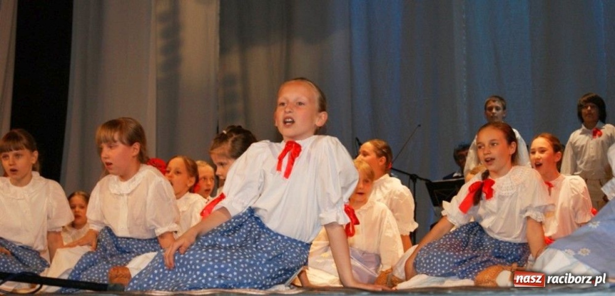 Zdjęcie w galerii na portalu naszraciborz.pl: Mała Strzecha ma już 15 lat wiadomości z regionu