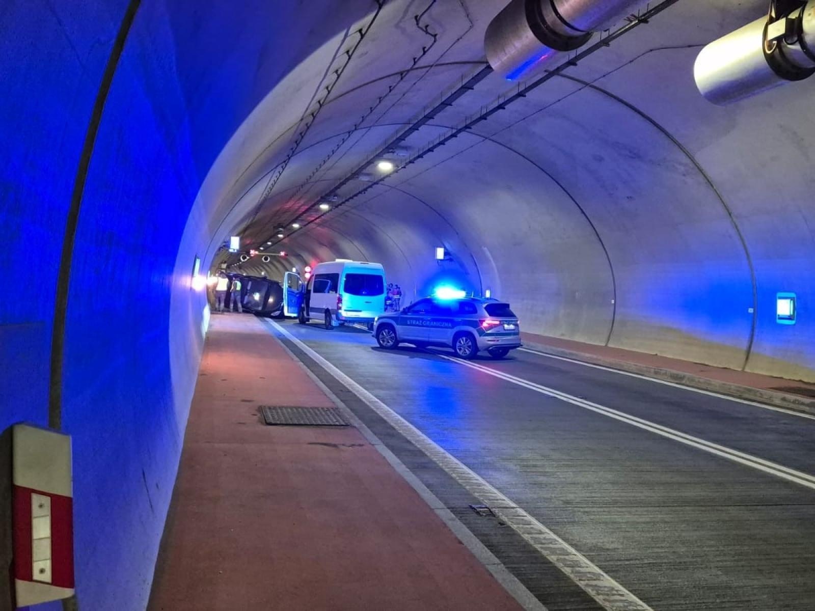 Zdjęcie w galerii na portalu naszraciborz.pl: Ćwiczenia Tunele Drogowe 2025 – Zwardoń (Laliki), tunel Emilia wiadomości z regionu