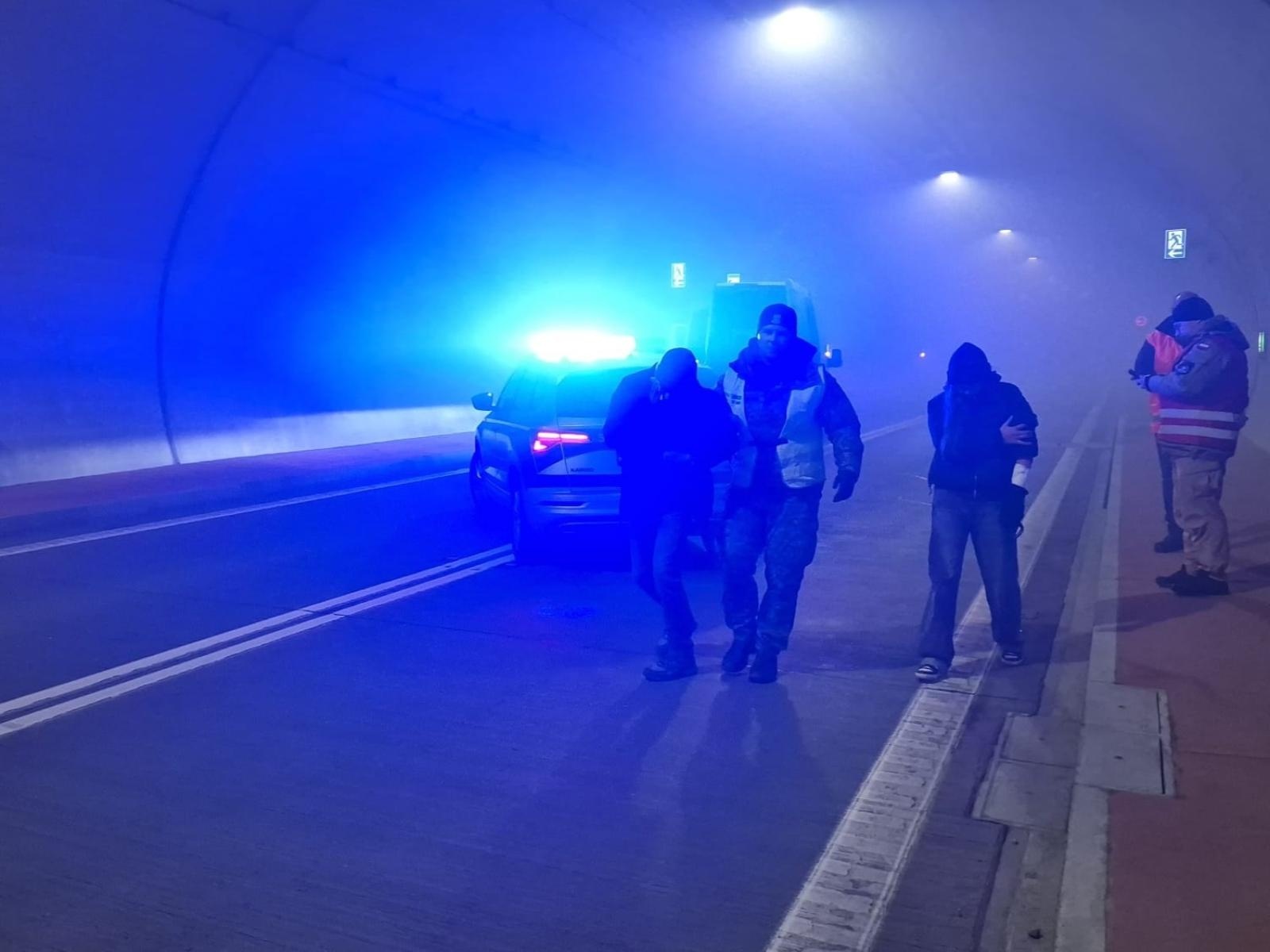 Zdjęcie w galerii na portalu naszraciborz.pl: Ćwiczenia Tunele Drogowe 2025 – Zwardoń (Laliki), tunel Emilia wiadomości z regionu