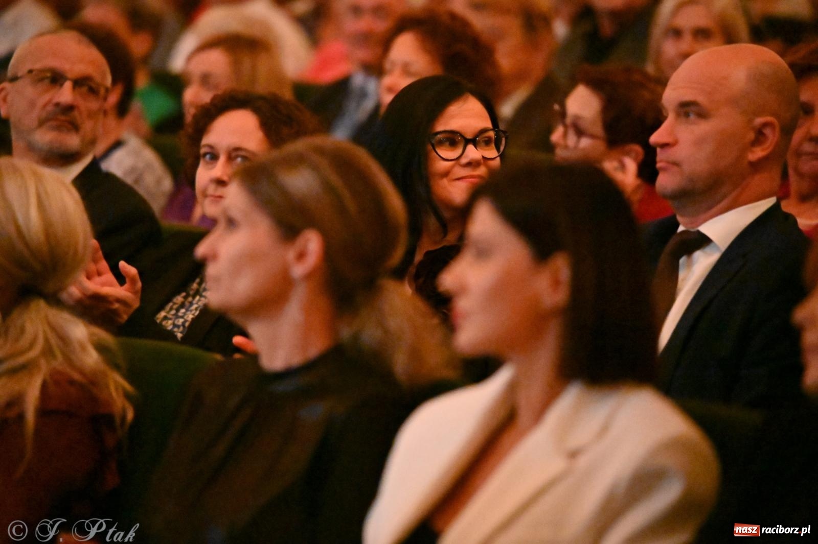 Zdjęcie w galerii na portalu naszraciborz.pl: 80 lat CKZiU nr 1 Budowlanka-Gastronomik. AI ożywiło stare zdjęcia [WIDEO] wiadomości z regionu