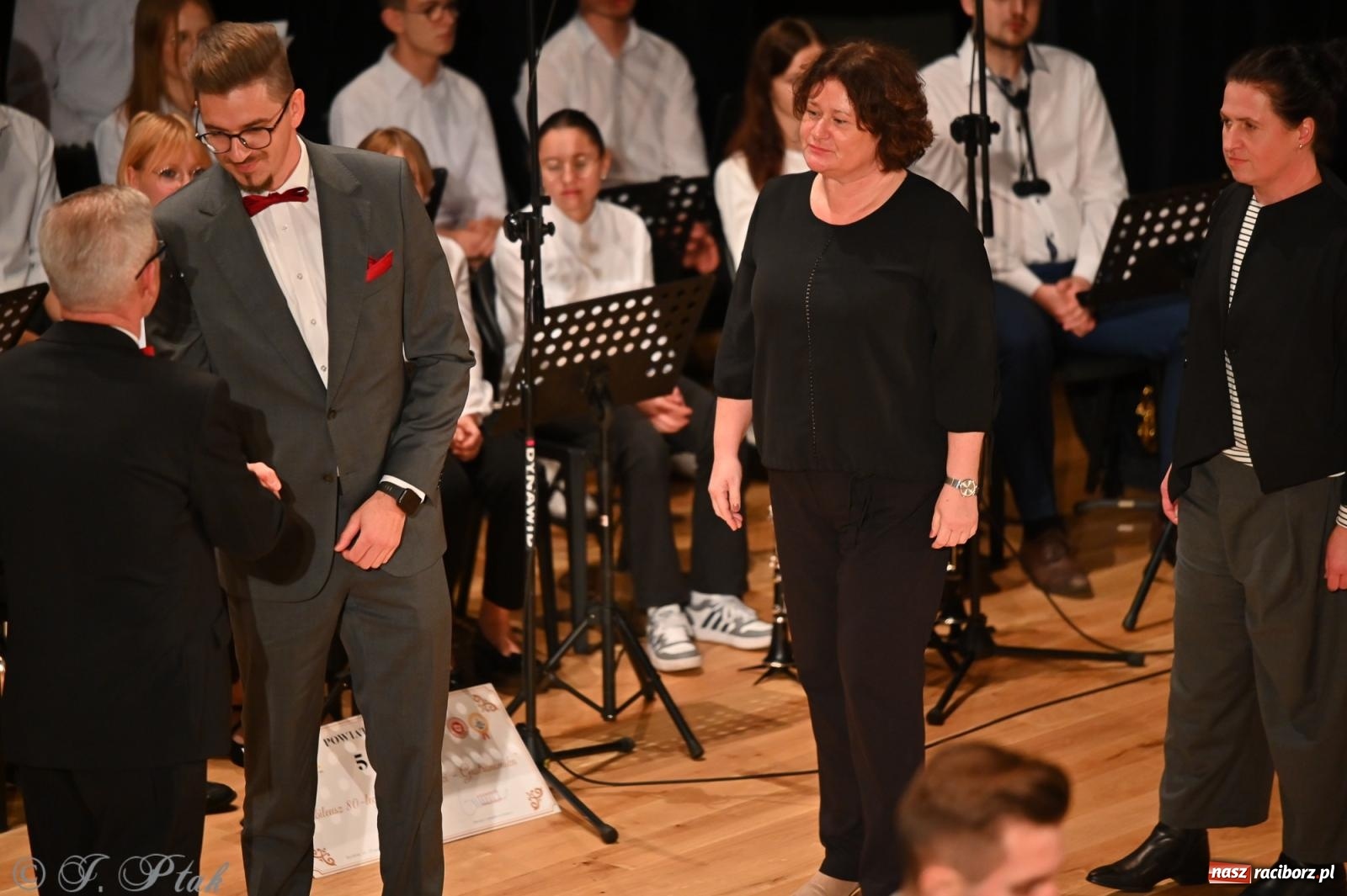 Zdjęcie w galerii na portalu naszraciborz.pl: 80 lat CKZiU nr 1 Budowlanka-Gastronomik. AI ożywiło stare zdjęcia [WIDEO] wiadomości z regionu