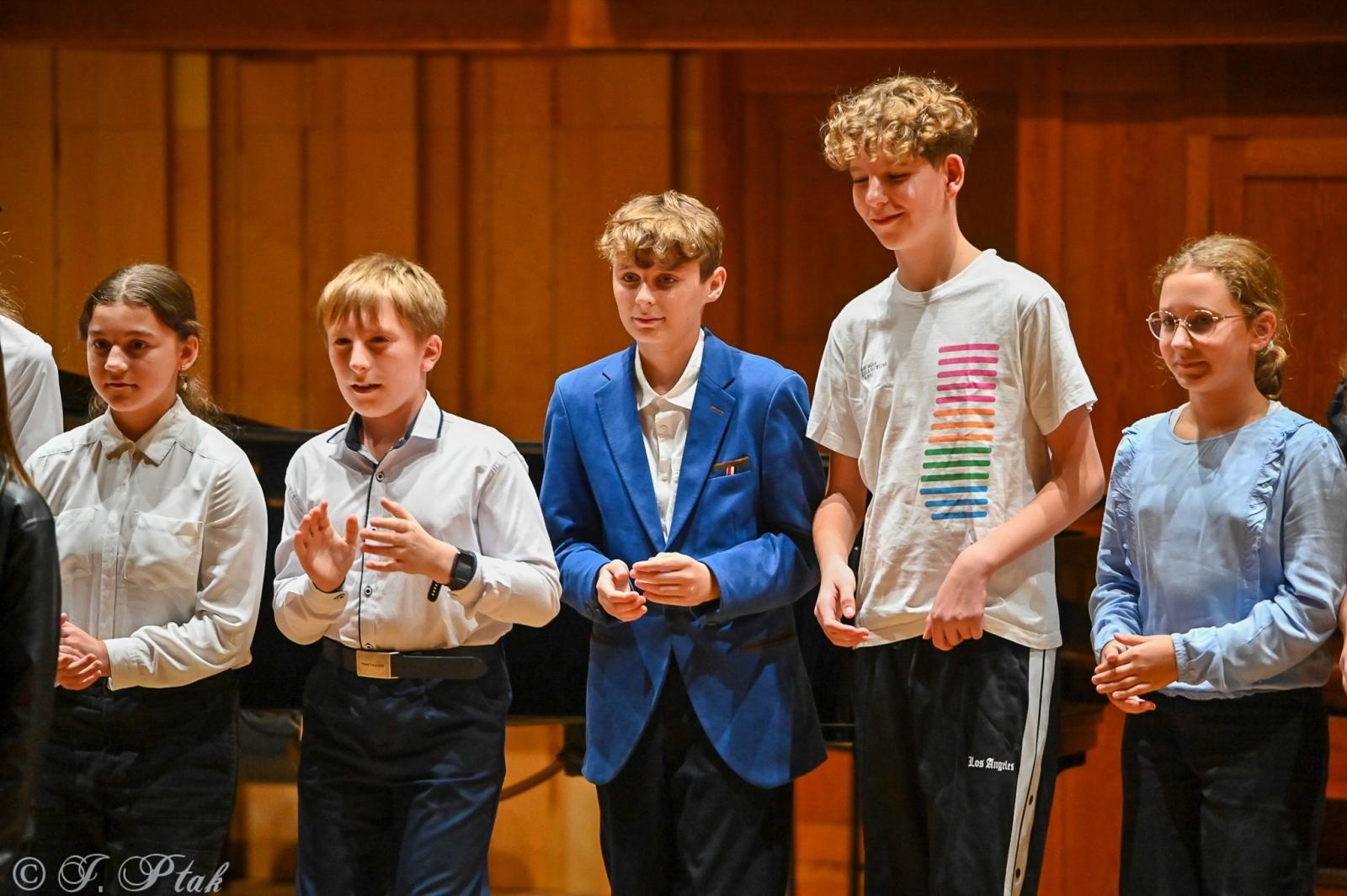 Zdjęcie w galerii na portalu naszraciborz.pl: Muzyczny hołd dla nauczycieli w raciborskiej szkole muzycznej wiadomości z regionu