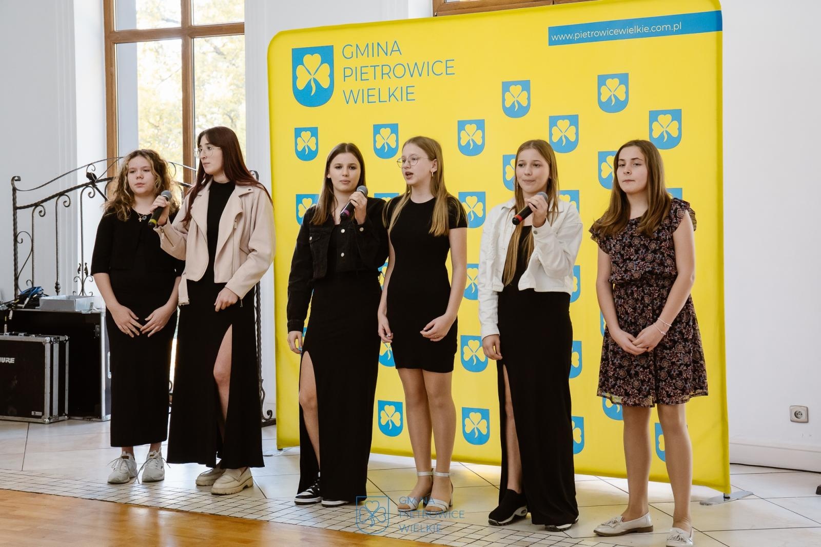 Zdjęcie w galerii na portalu naszraciborz.pl: Dzień Edukacji Narodowej w gminie Pietrowice Wielkie [FOTO] wiadomości z regionu