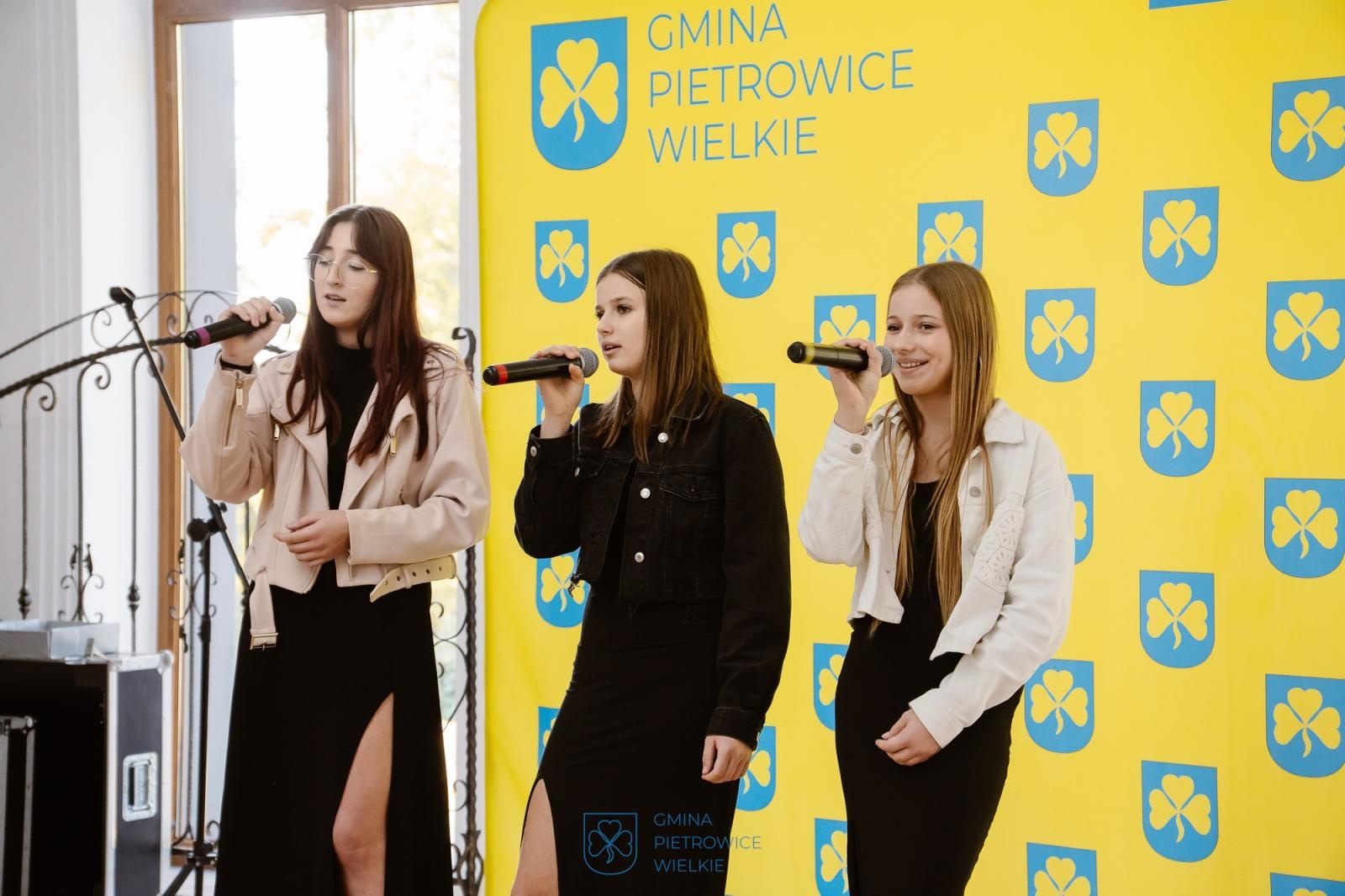 Zdjęcie w galerii na portalu naszraciborz.pl: Dzień Edukacji Narodowej w gminie Pietrowice Wielkie [FOTO] wiadomości z regionu