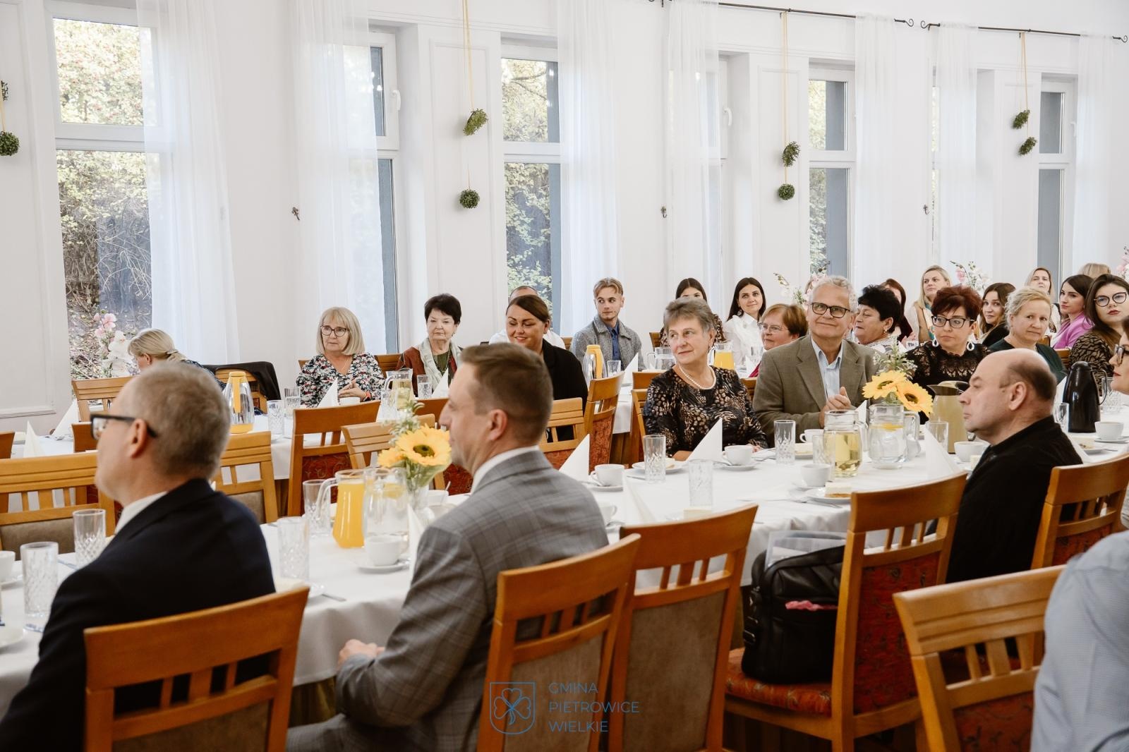 Zdjęcie w galerii na portalu naszraciborz.pl: Dzień Edukacji Narodowej w gminie Pietrowice Wielkie [FOTO] wiadomości z regionu
