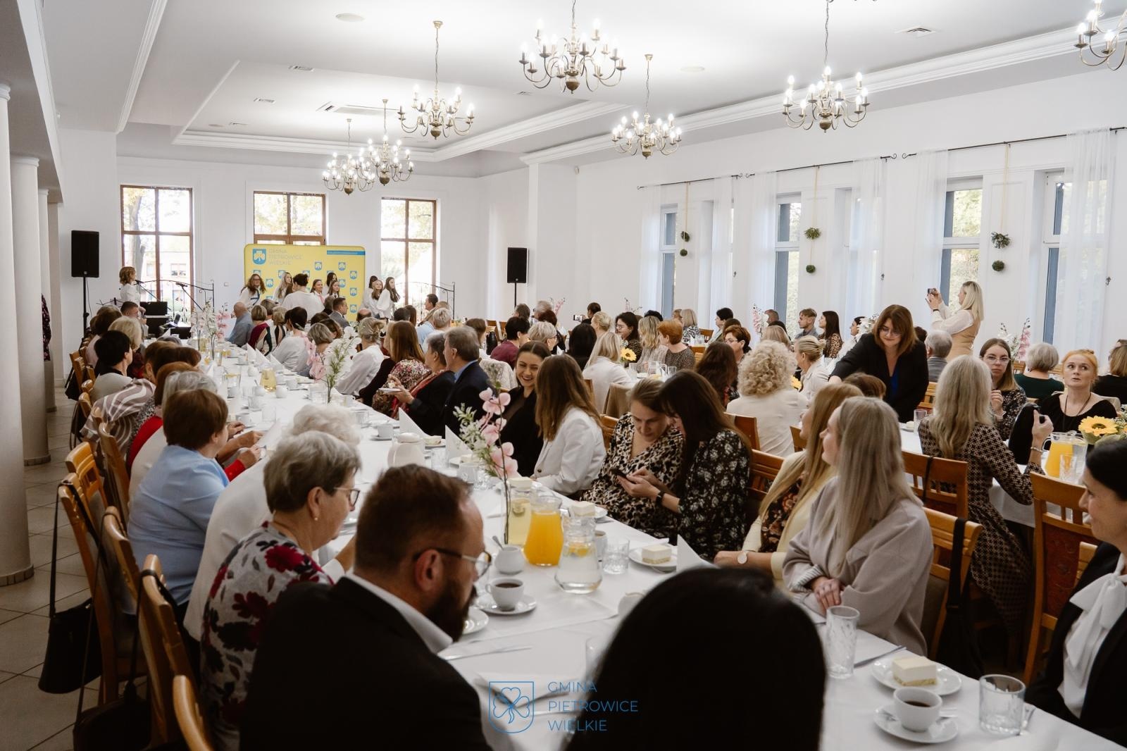 Zdjęcie w galerii na portalu naszraciborz.pl: Dzień Edukacji Narodowej w gminie Pietrowice Wielkie [FOTO] wiadomości z regionu