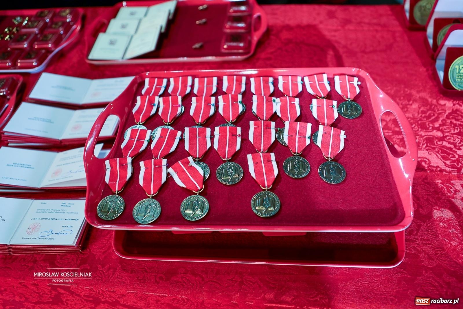 Zdjęcie w galerii na portalu naszraciborz.pl: 120 lat ZNP i 80 lat działalności w Raciborzu. Uroczysty Dzień Związkowca w Strzesze [FOTO] wiadomości z regionu