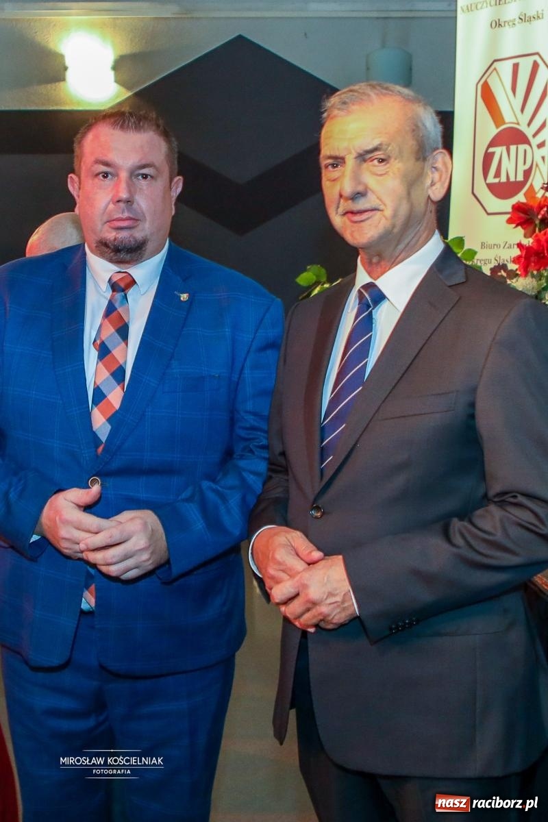 Zdjęcie w galerii na portalu naszraciborz.pl: 120 lat ZNP i 80 lat działalności w Raciborzu. Uroczysty Dzień Związkowca w Strzesze [FOTO] wiadomości z regionu