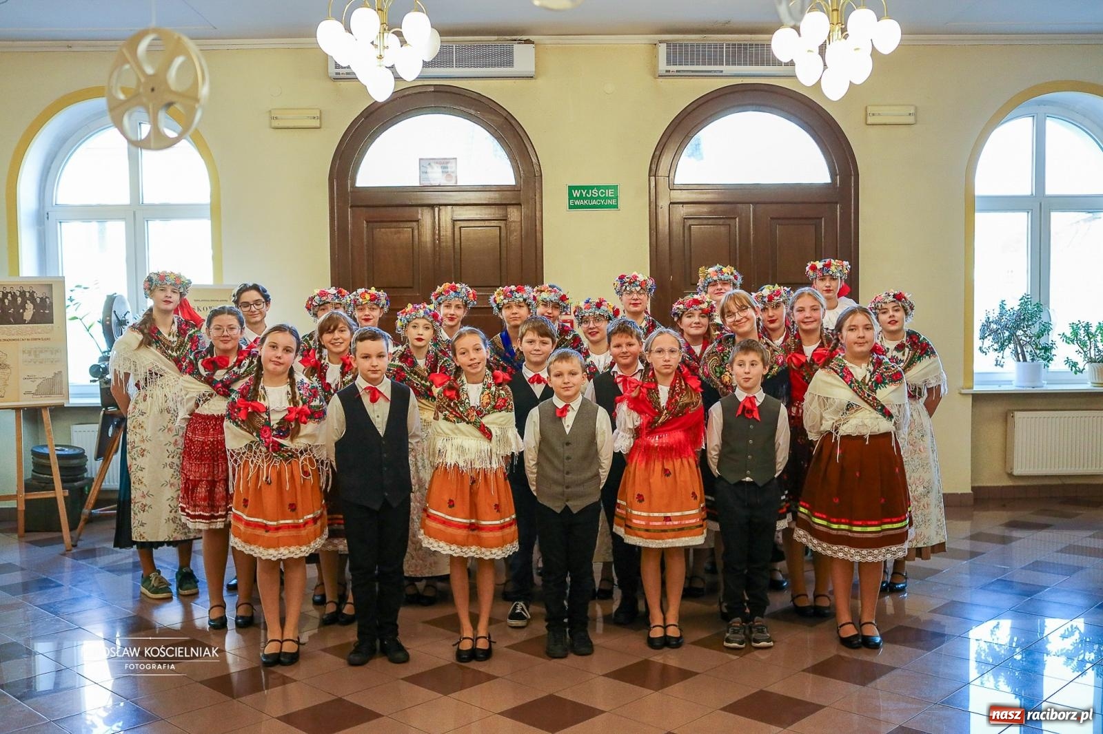 Zdjęcie w galerii na portalu naszraciborz.pl: 120 lat ZNP i 80 lat działalności w Raciborzu. Uroczysty Dzień Związkowca w Strzesze [FOTO] wiadomości z regionu